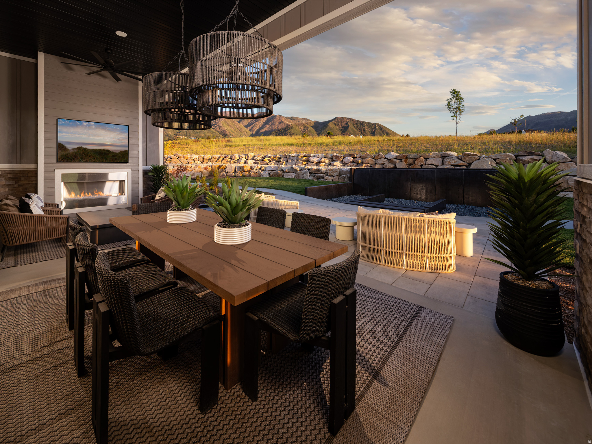 ELK RIDGE BY TOLL BROTHERS - Residential