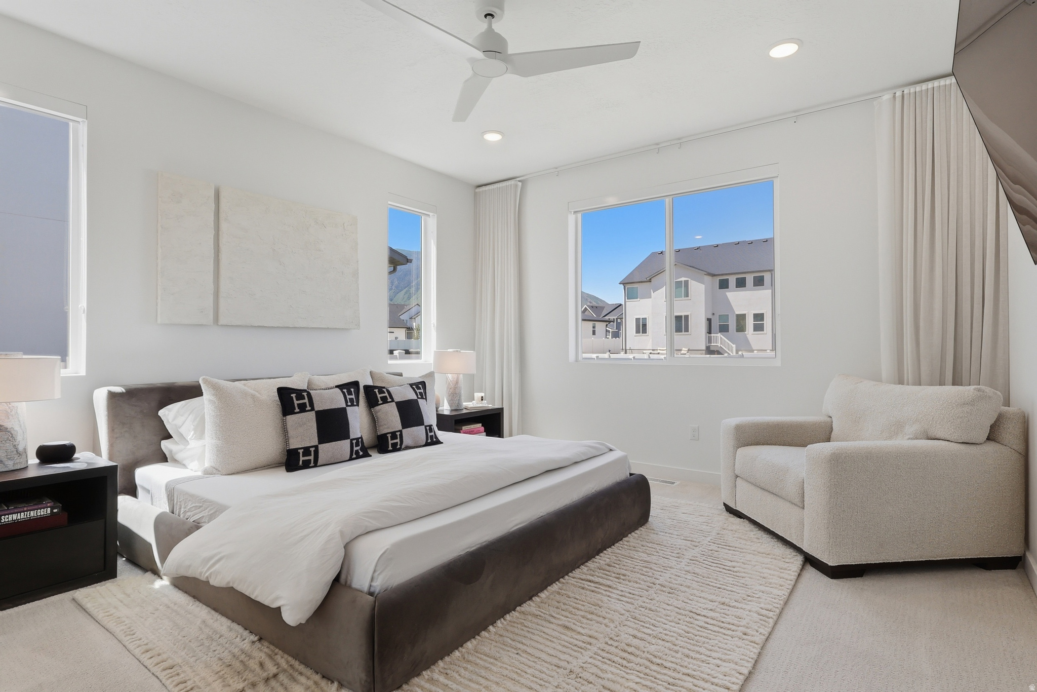 MAPLETON HEIGHTS - Residential