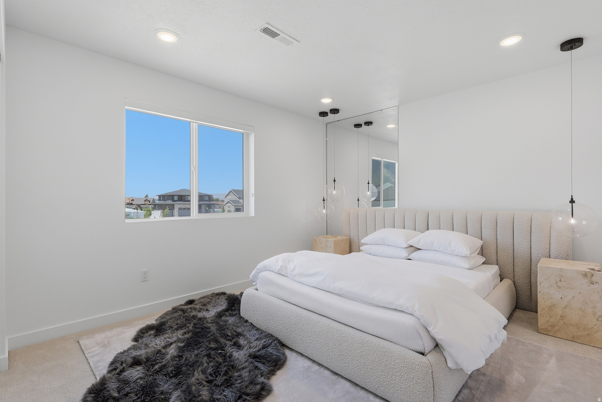 MAPLETON HEIGHTS - Residential