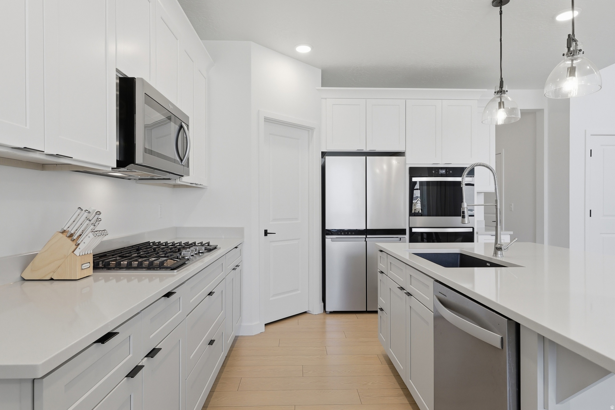 MAPLETON HEIGHTS - Residential