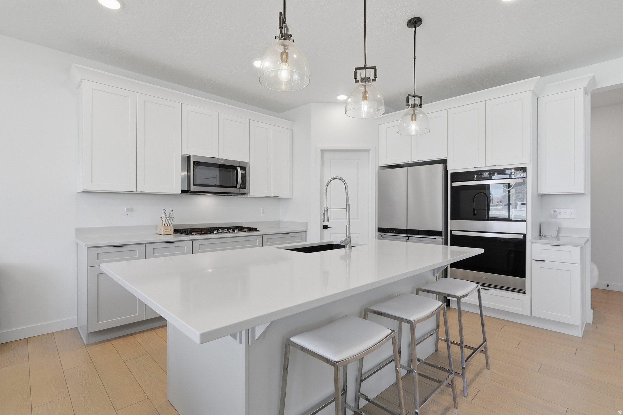 MAPLETON HEIGHTS - Residential