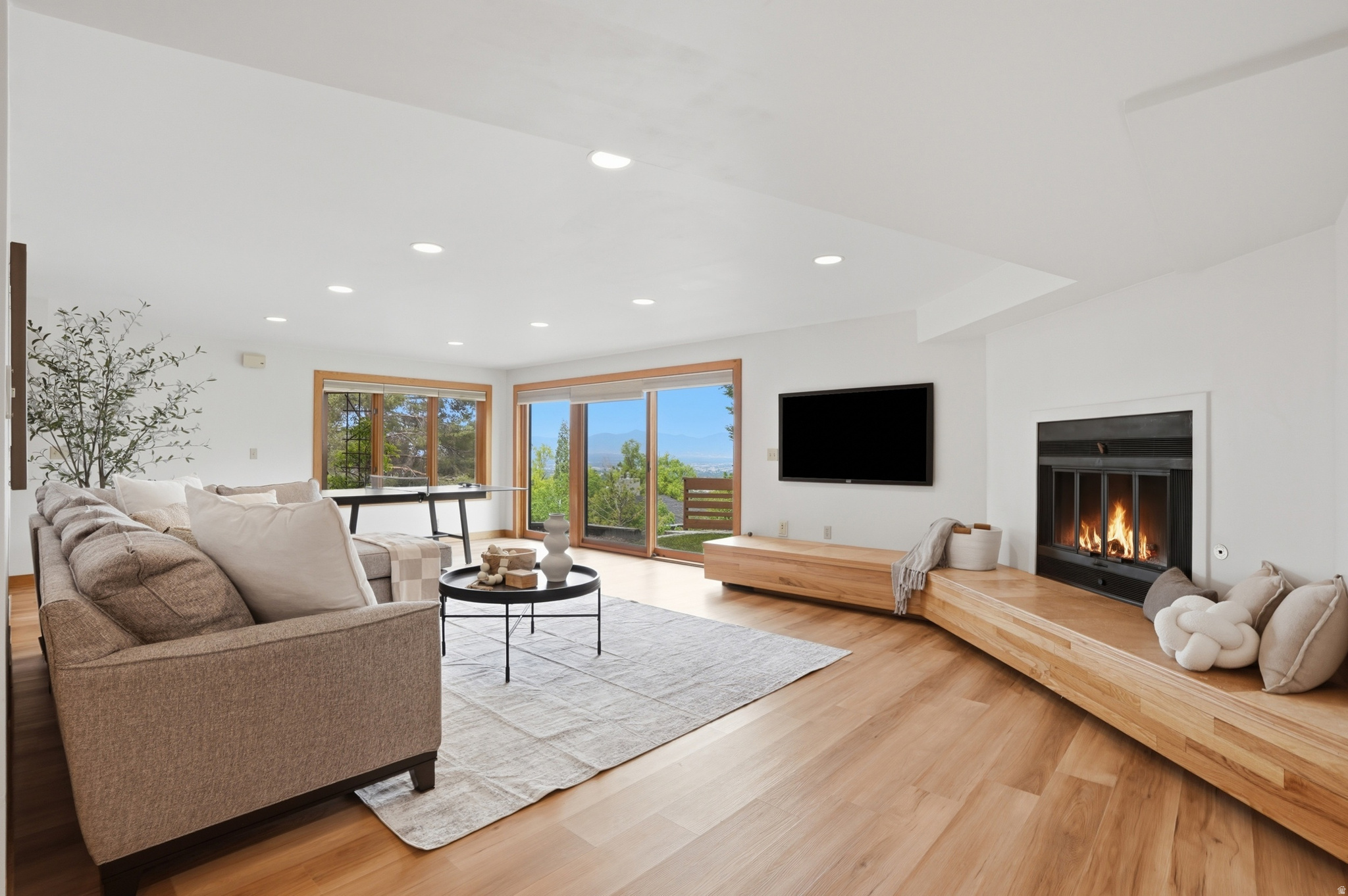 BENCHMARK - Residential