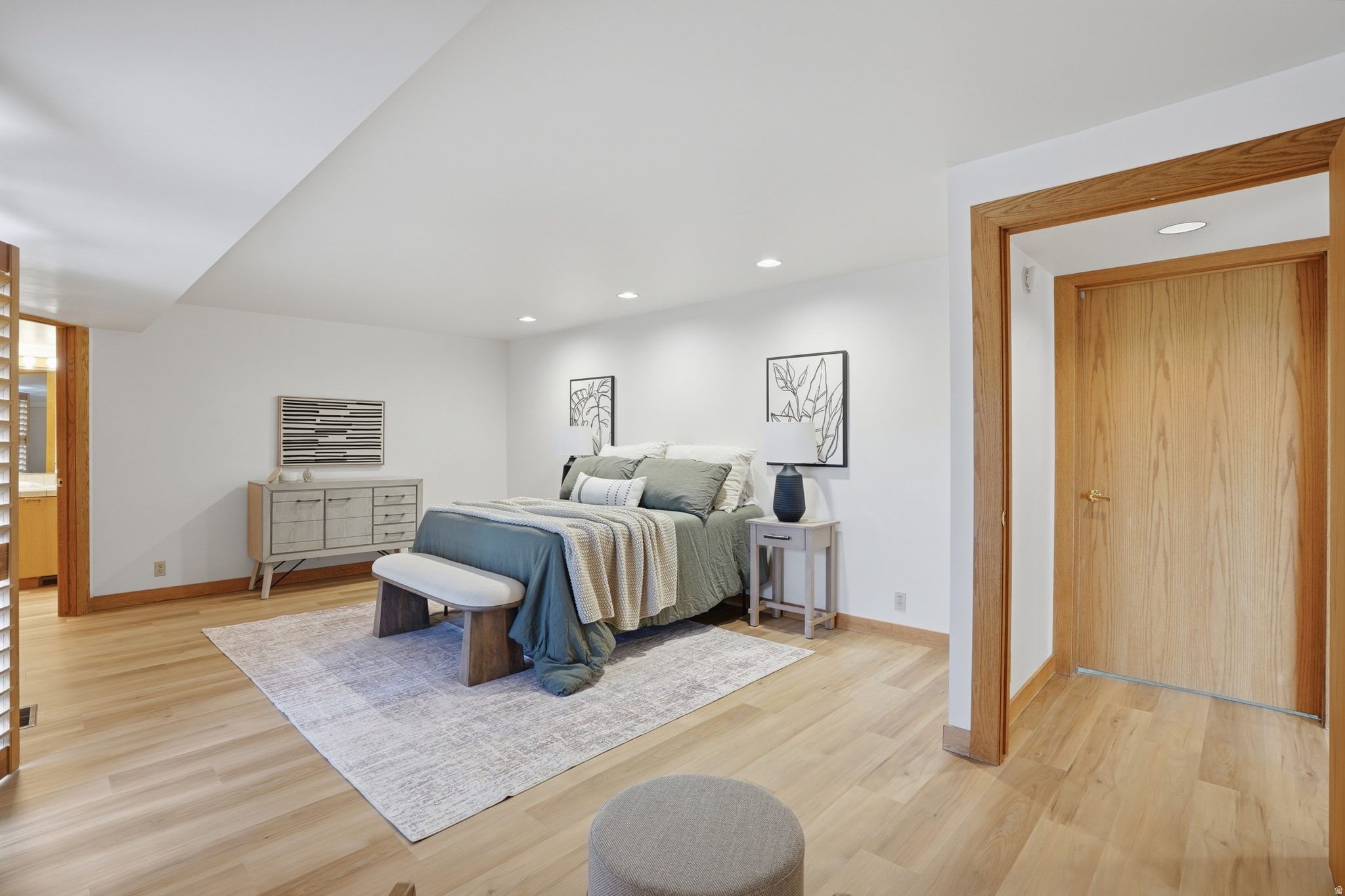 BENCHMARK - Residential