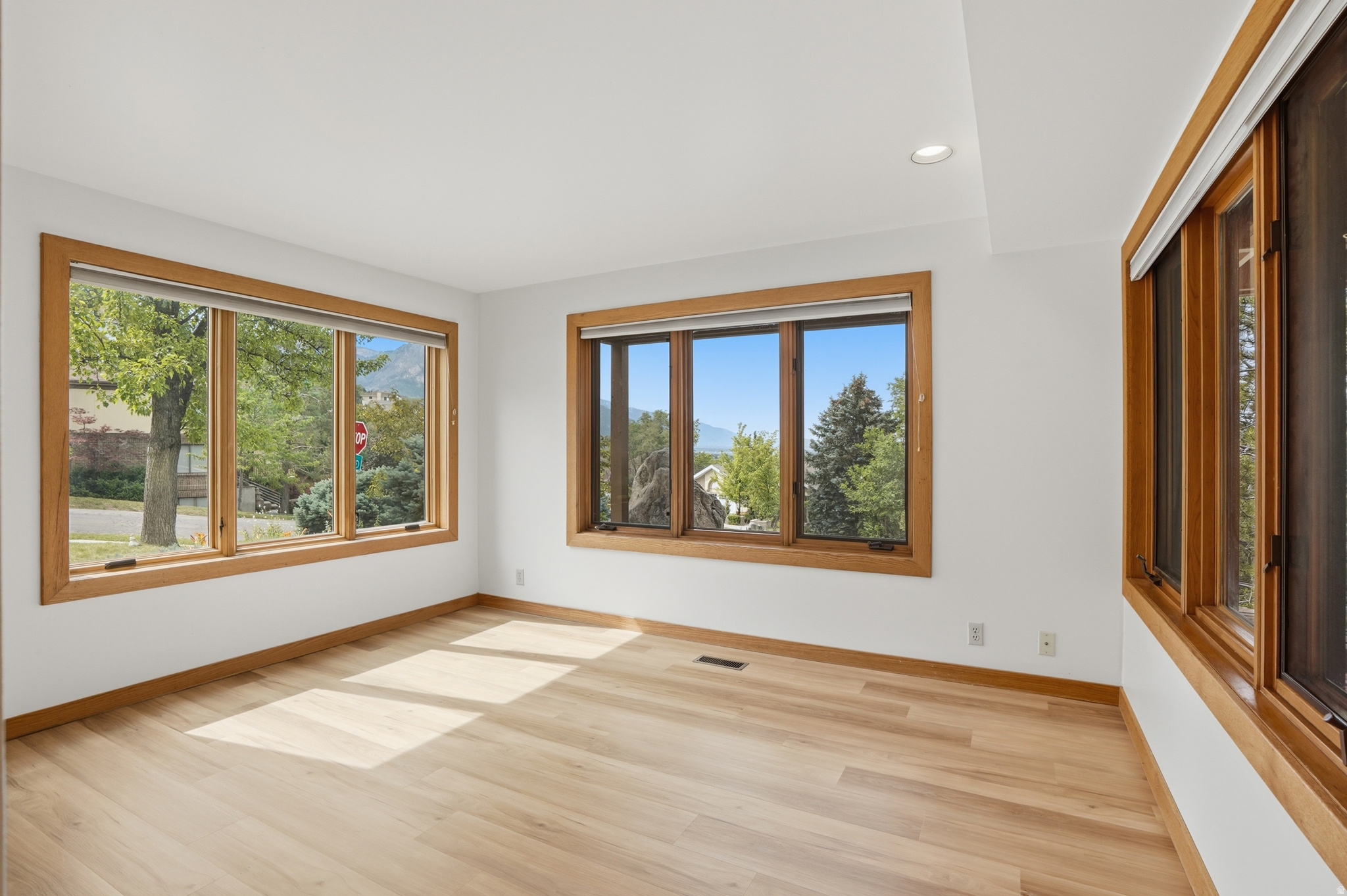 BENCHMARK - Residential