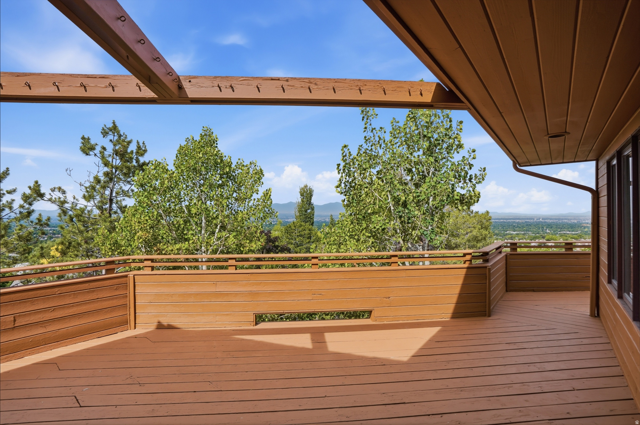 BENCHMARK - Residential