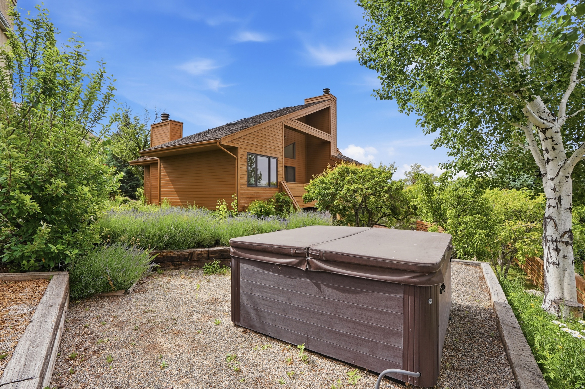 BENCHMARK - Residential