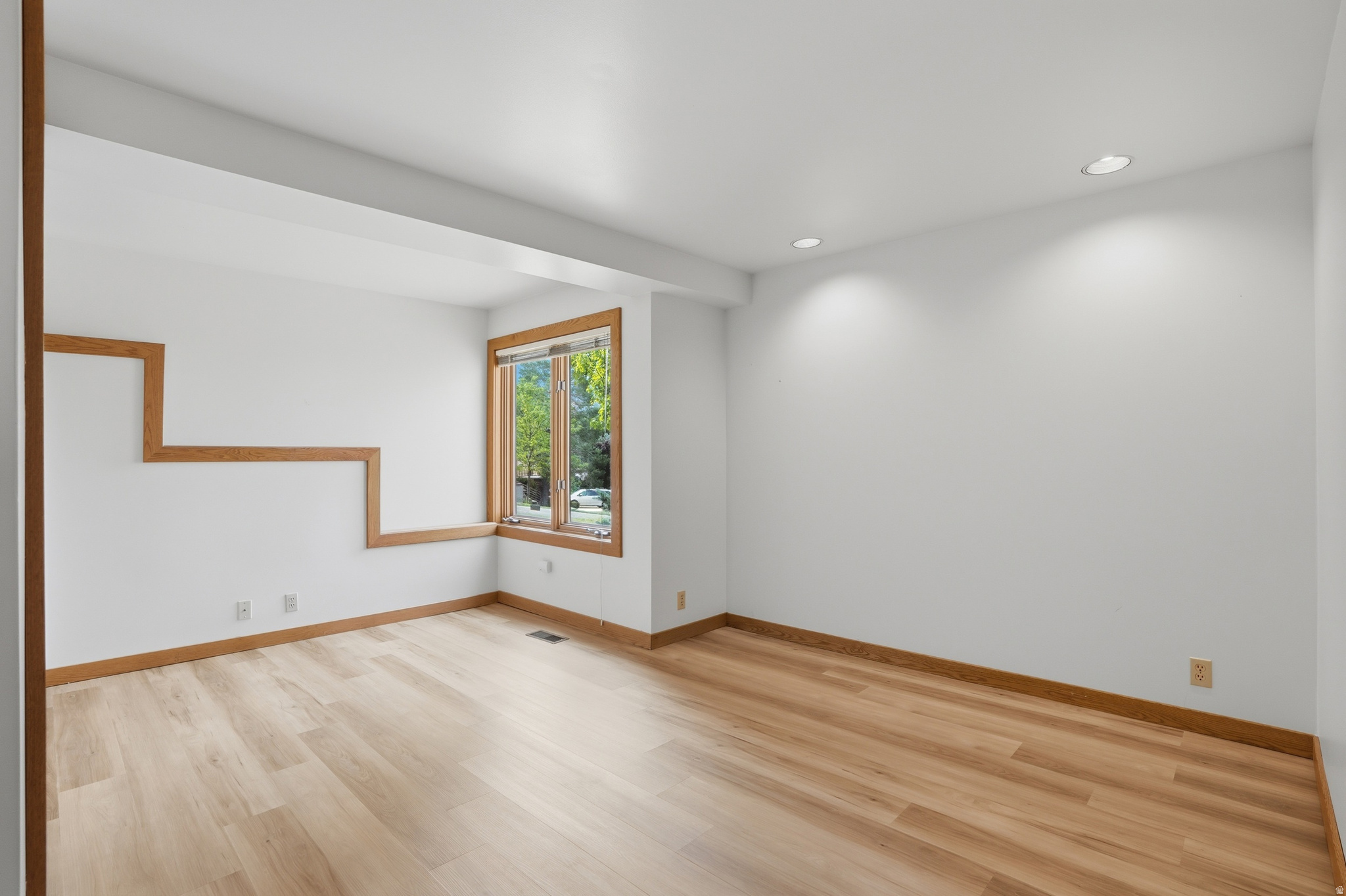 BENCHMARK - Residential