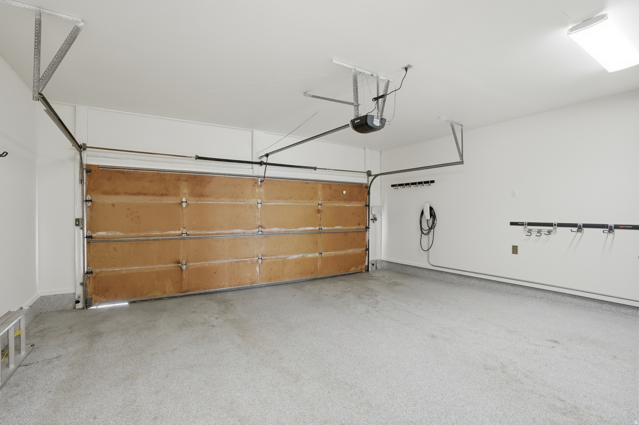 BENCHMARK - Residential
