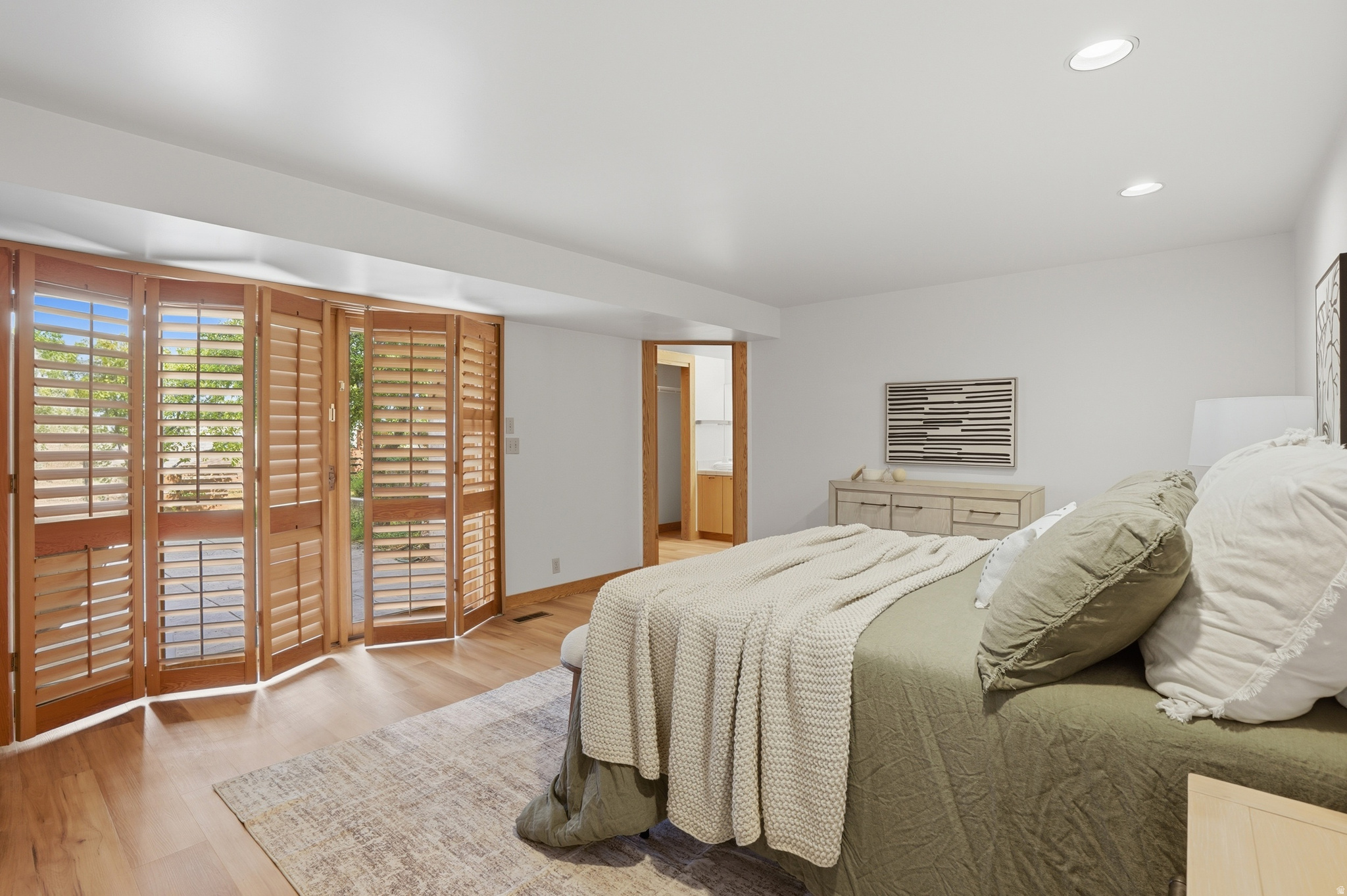 BENCHMARK - Residential