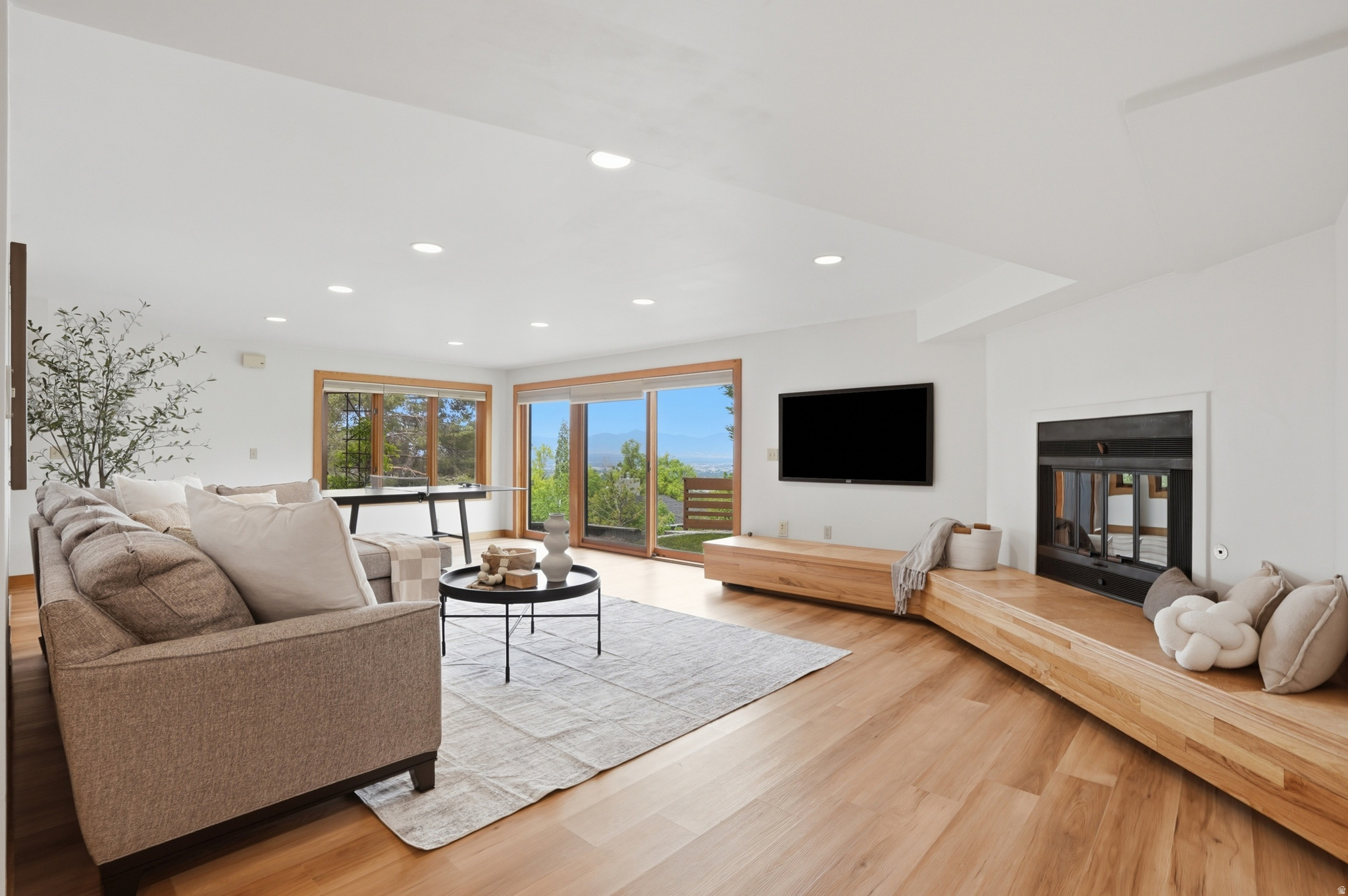 BENCHMARK - Residential