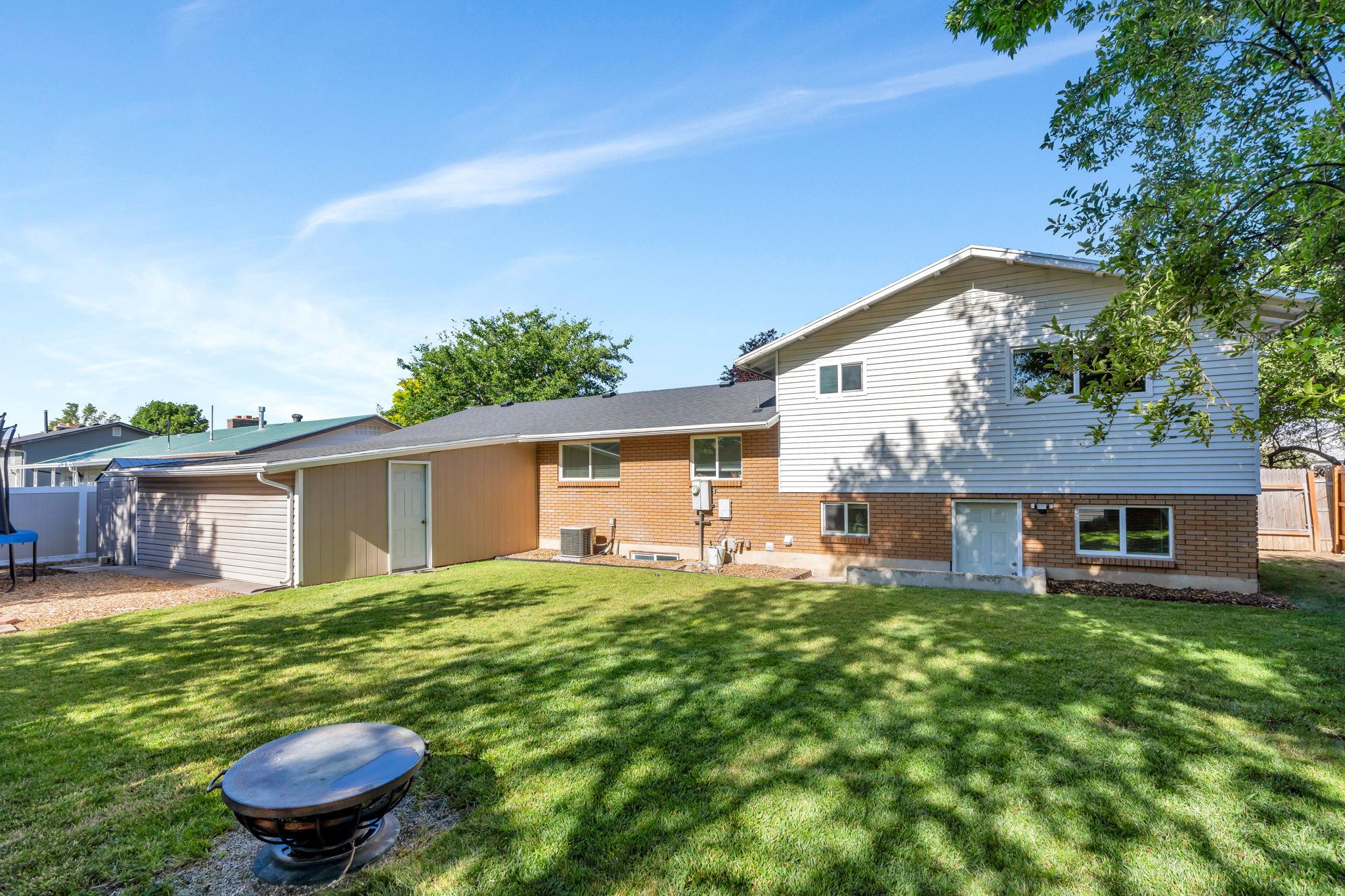 BICENTENNIAL ESTATES - Residential