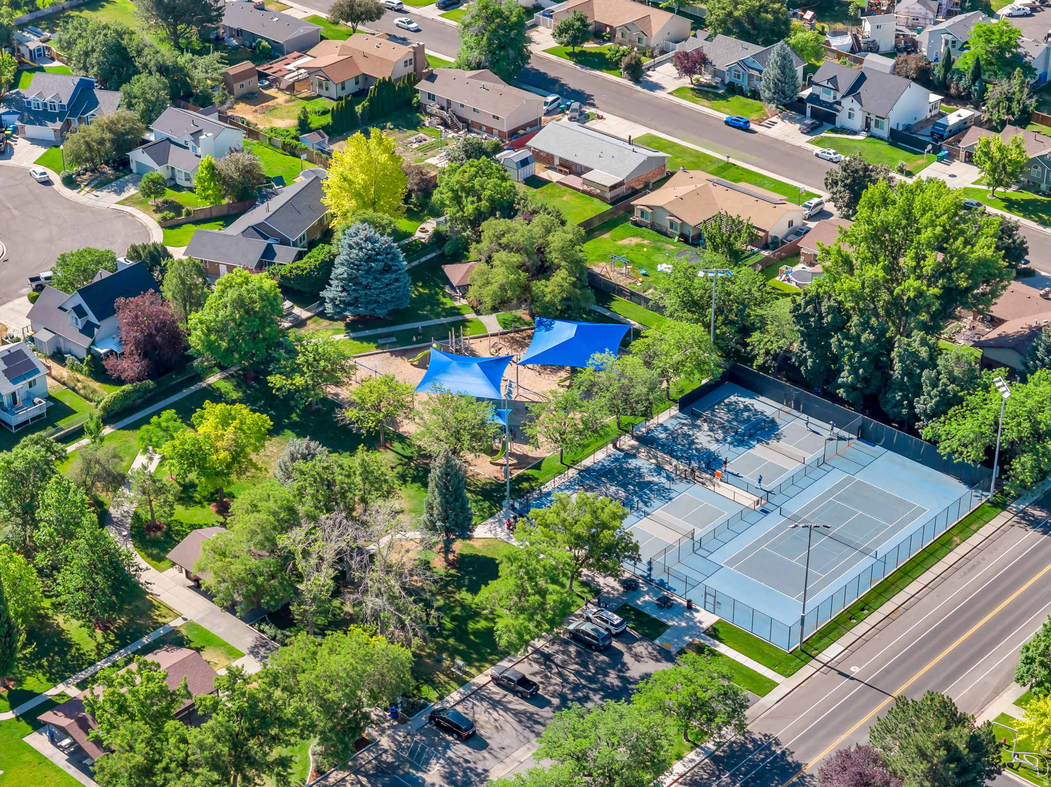 BICENTENNIAL ESTATES - Residential