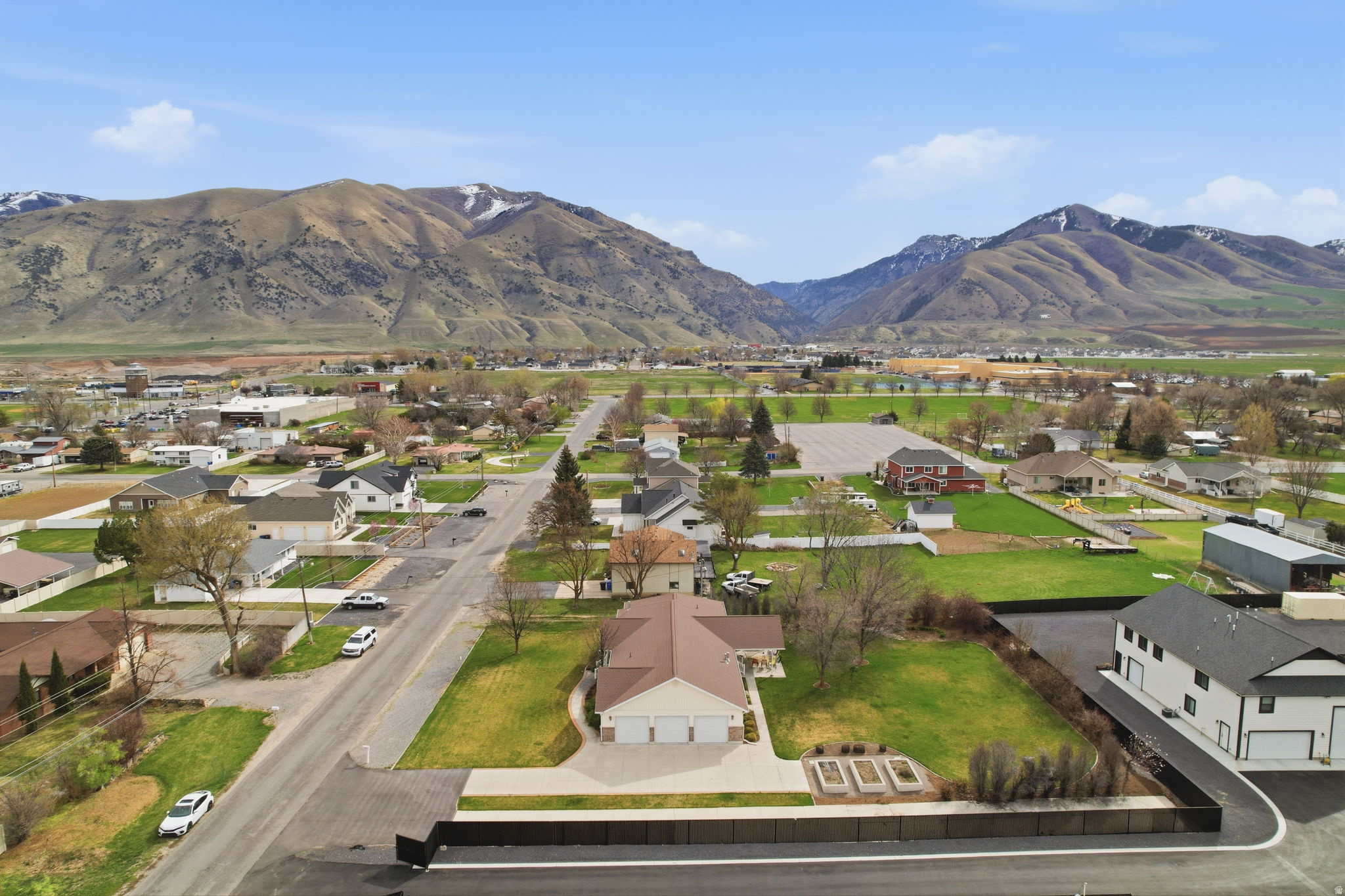 BONNIE NIELSENS 3RD MINOR SUBDIVISION - Residential