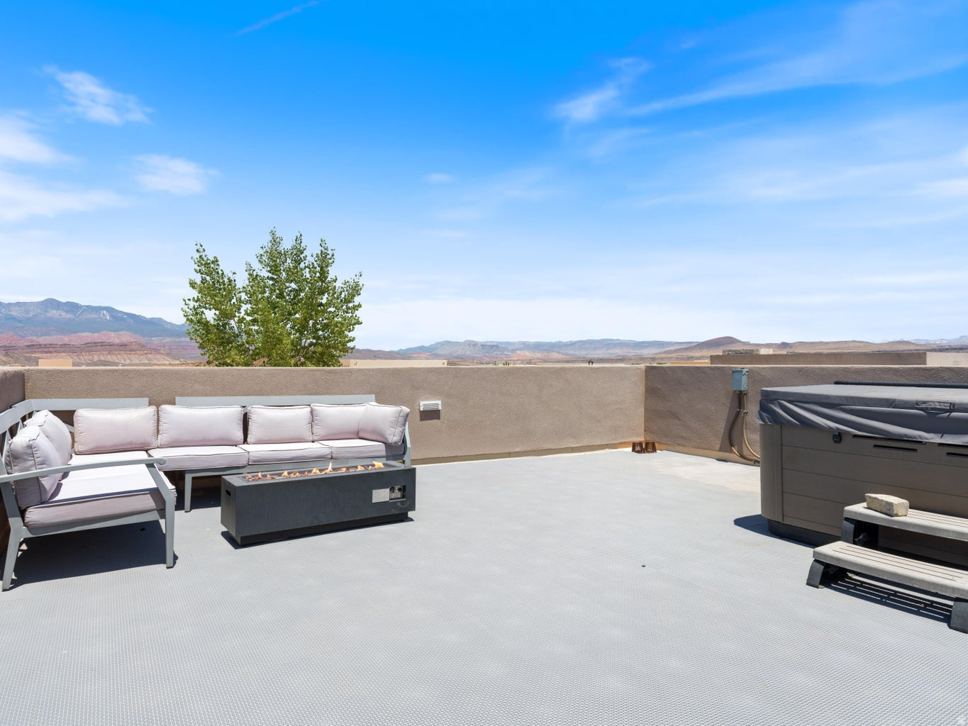 RETREAT AT SAND HOLLOW RESORT PH 4 - Residential