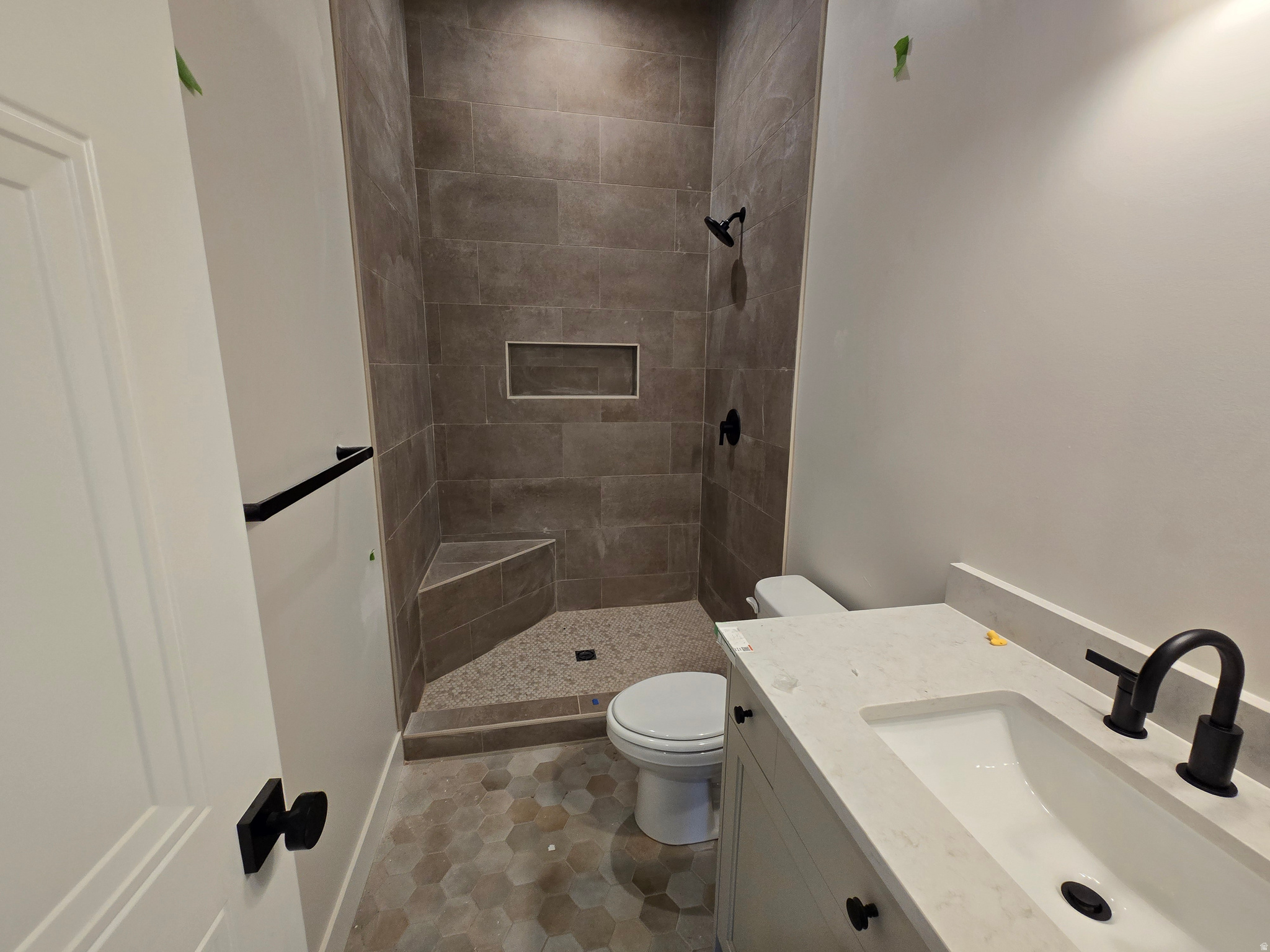 FRONTIER ESTATES - Residential