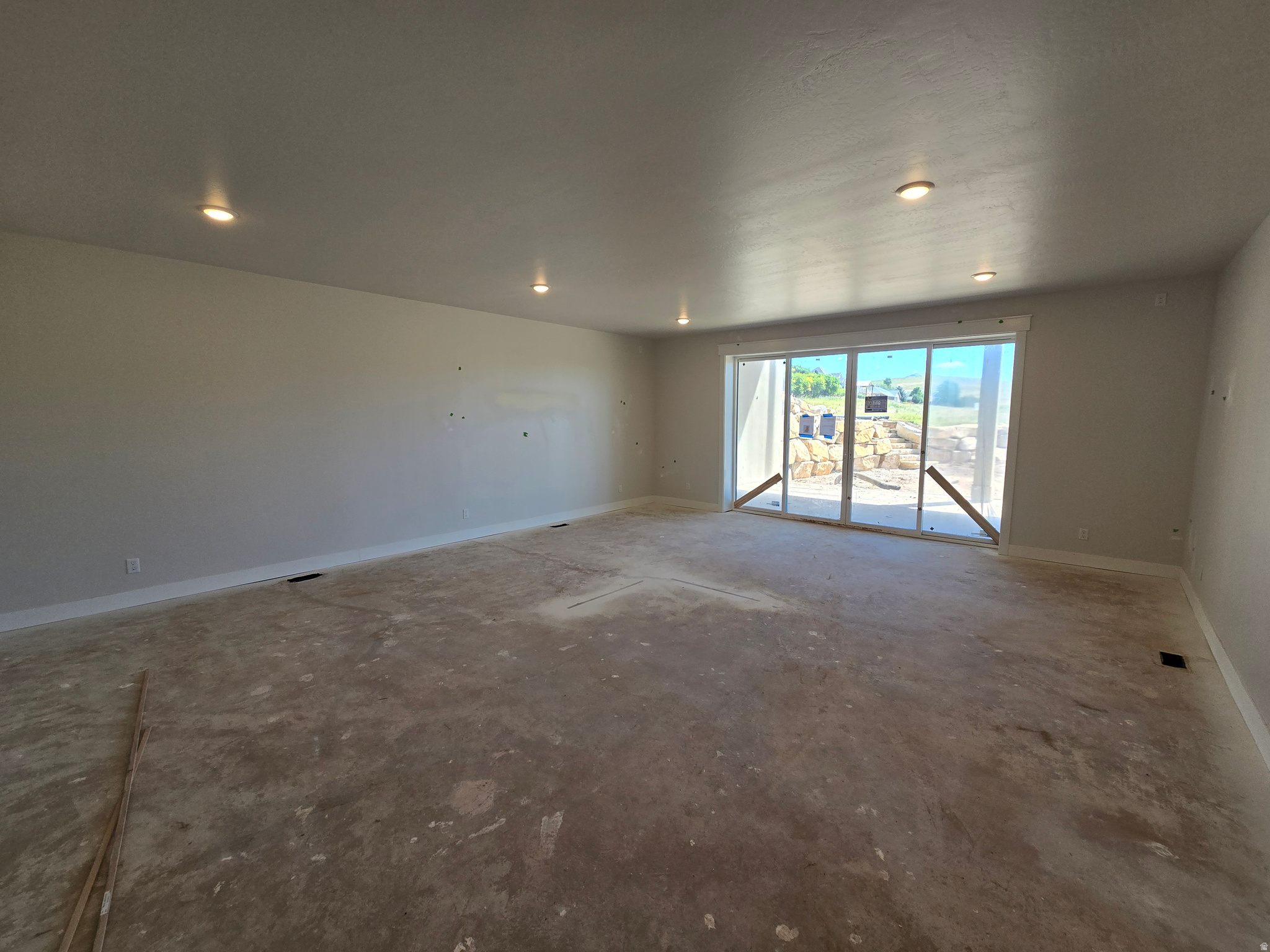 FRONTIER ESTATES - Residential
