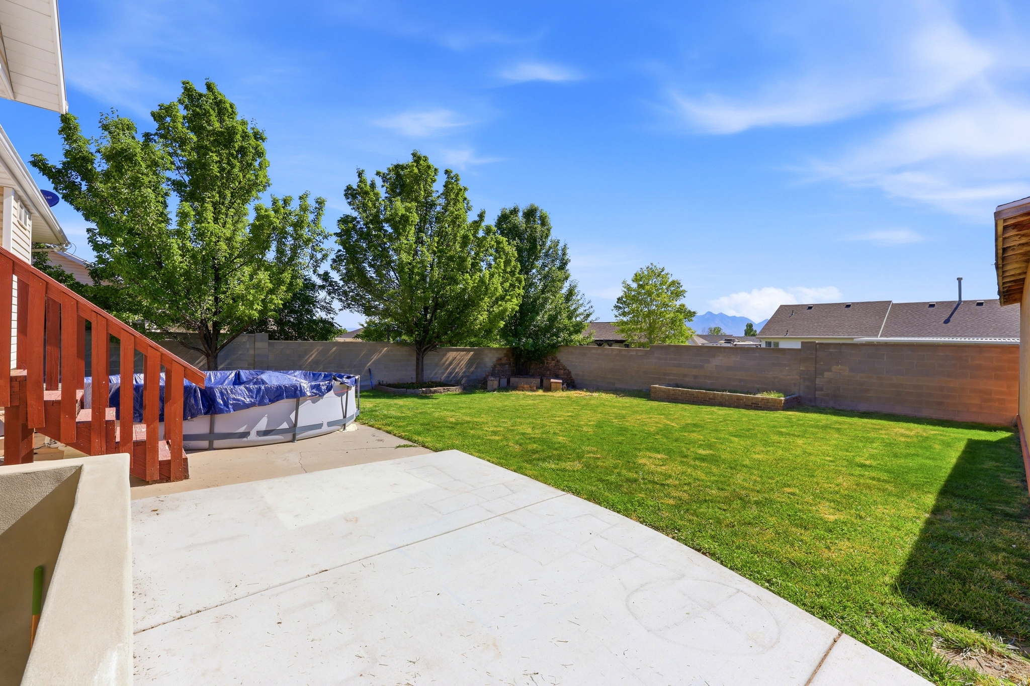THE FOOTHILLS - Residential