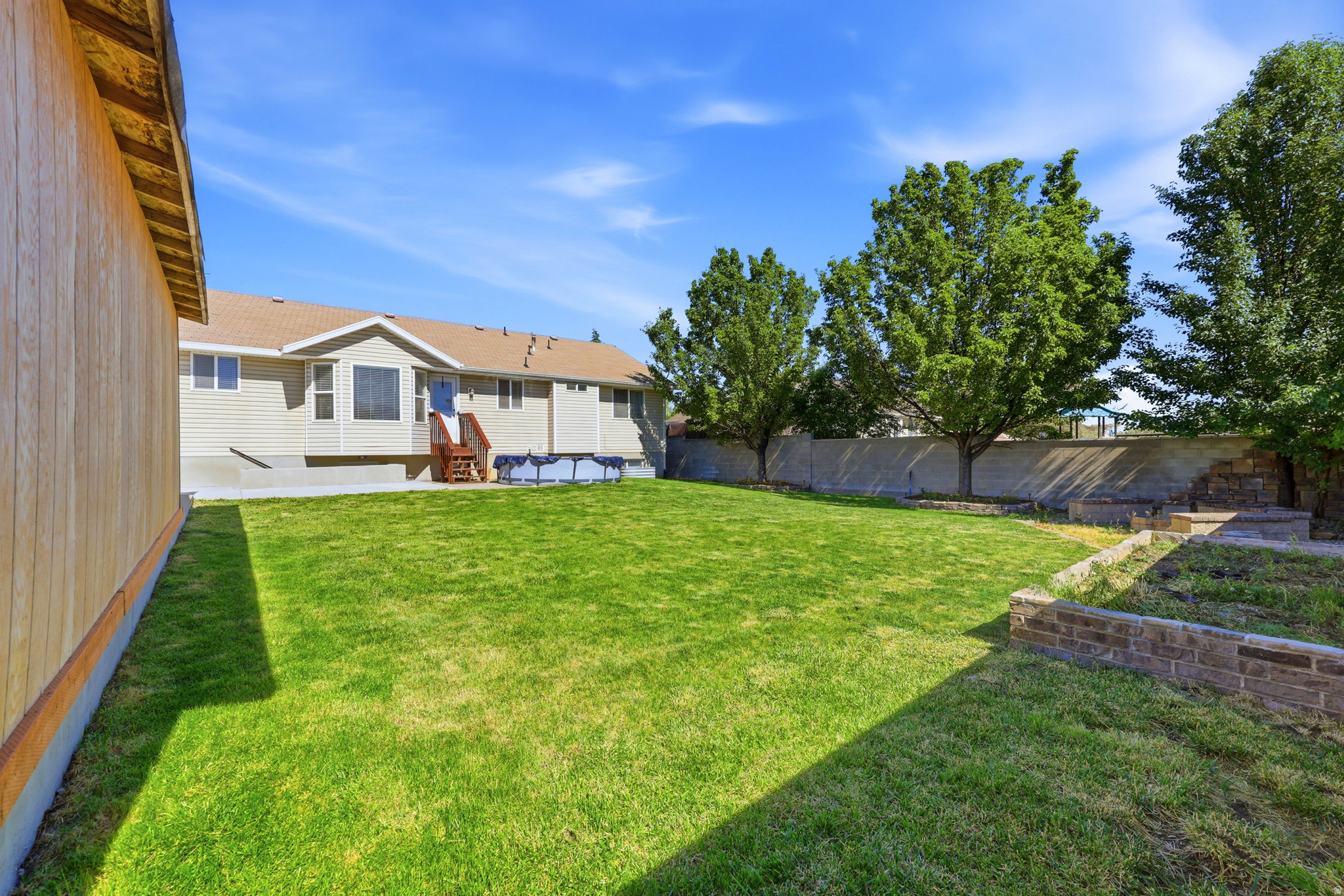 THE FOOTHILLS - Residential