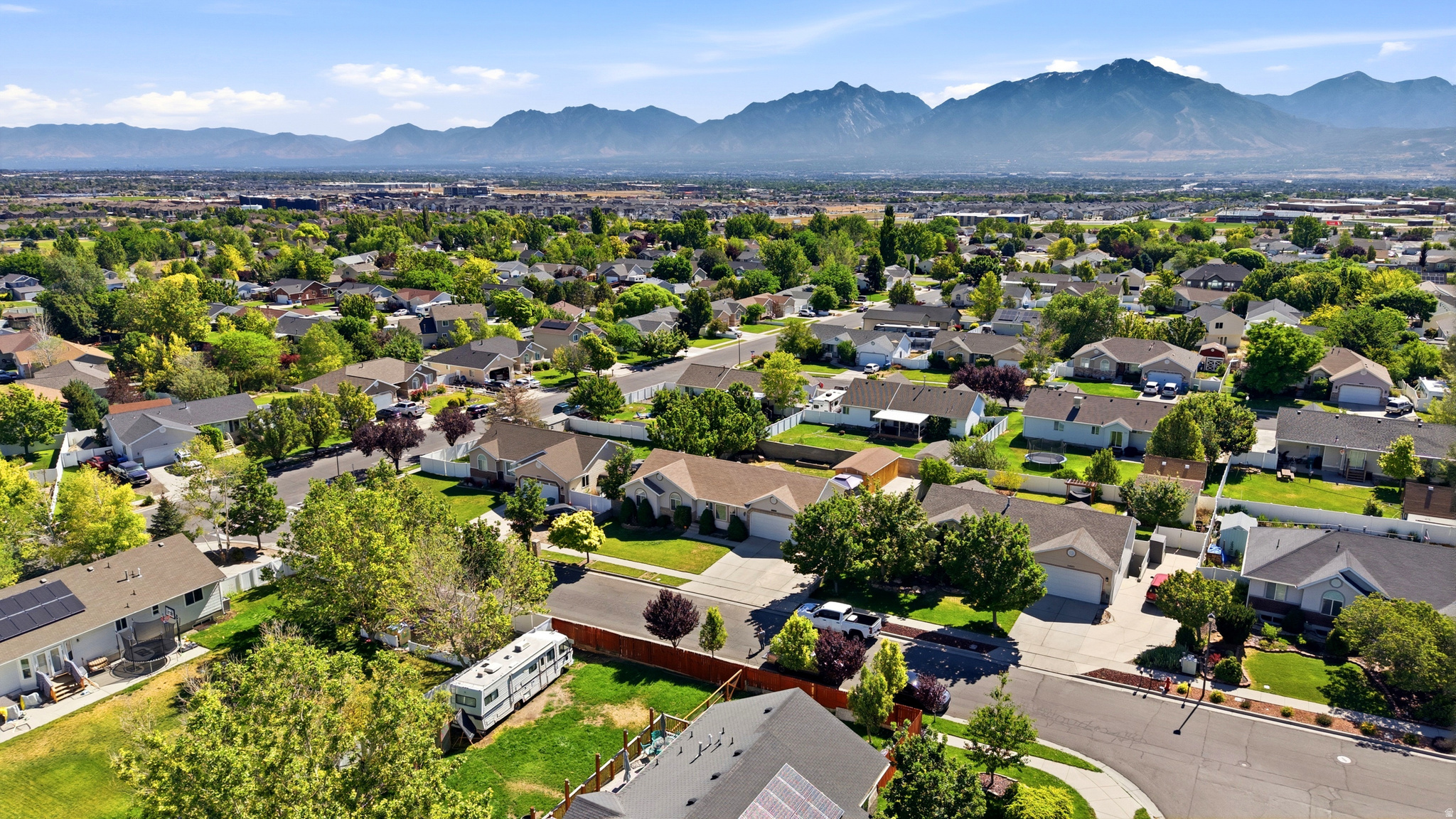THE FOOTHILLS - Residential