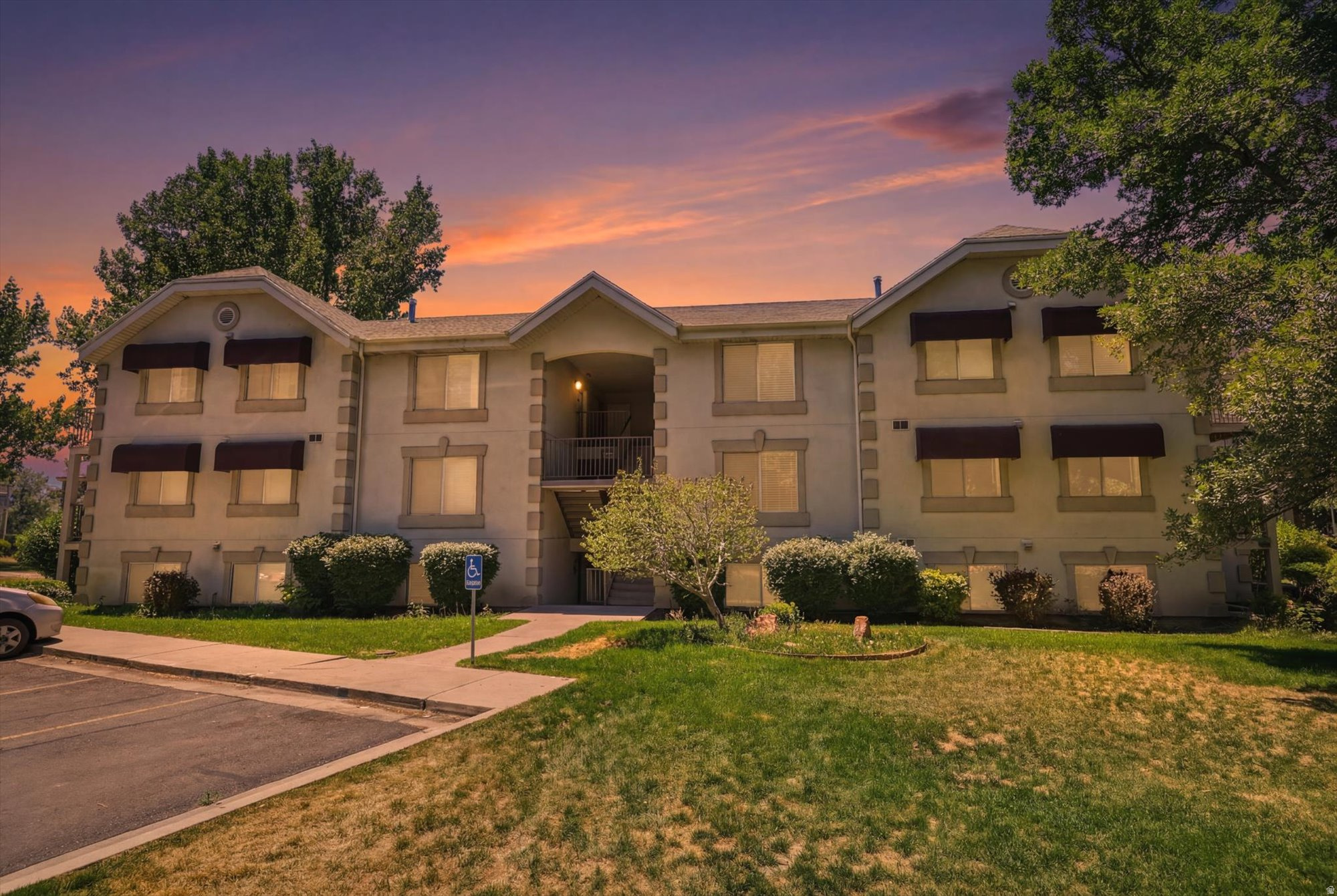 Close to dining, culture, outdoor recreation!  This condo puts you minutes from historic downtown Provo, BYU campus, and the beautiful Memorial Park. Major updates already done for you, new roof, water heater, and updated bathroom in 2025. The community features a playground and dog park. Pets welcome. Provo living at its finest, don't miss this one!  Call today for a private tour, zero down financing available!