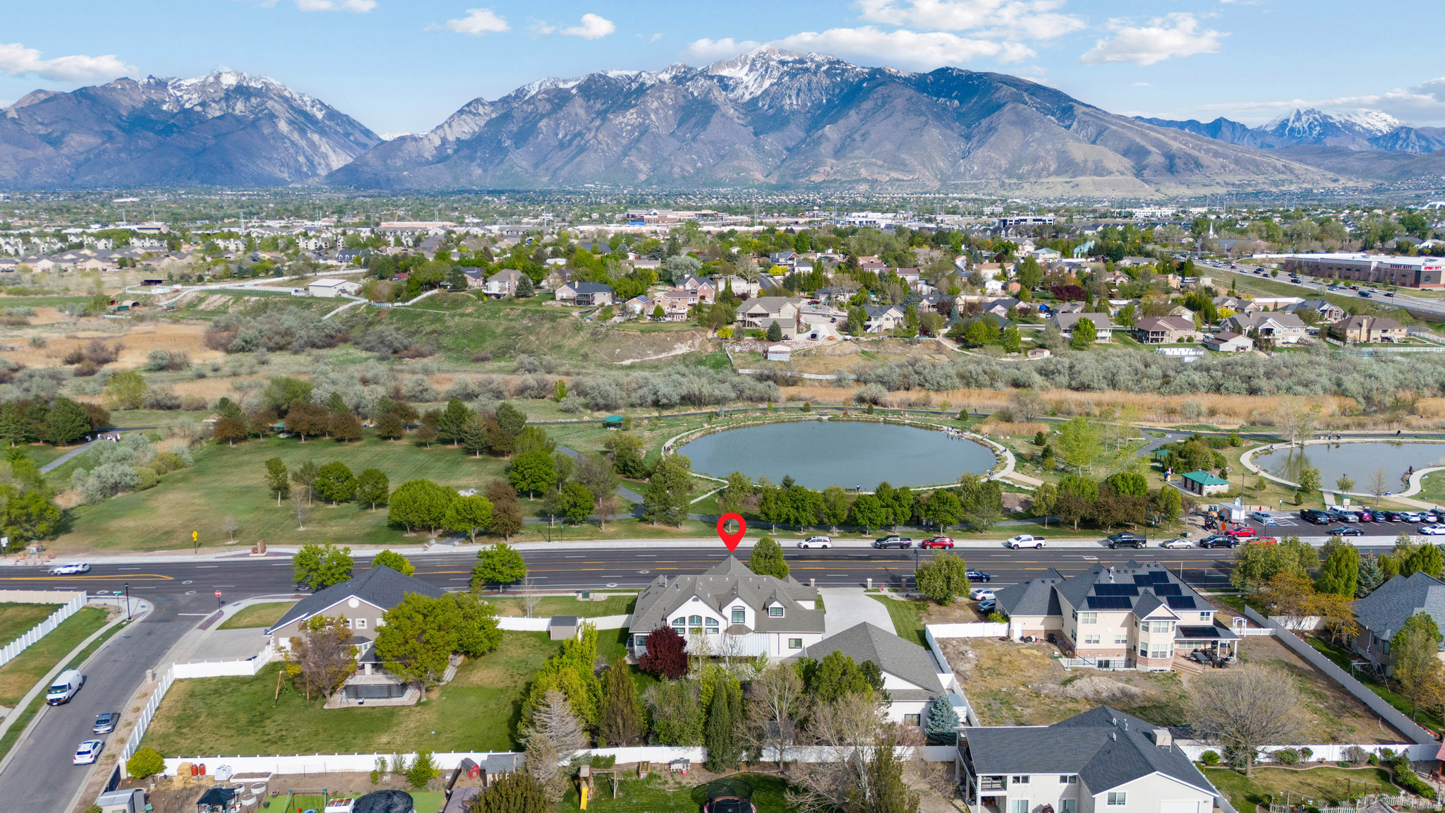 PARKWAY PALISADES - Residential