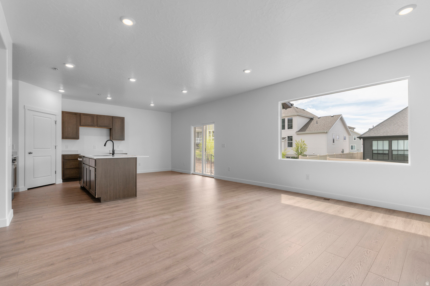 MONTREUX - Residential