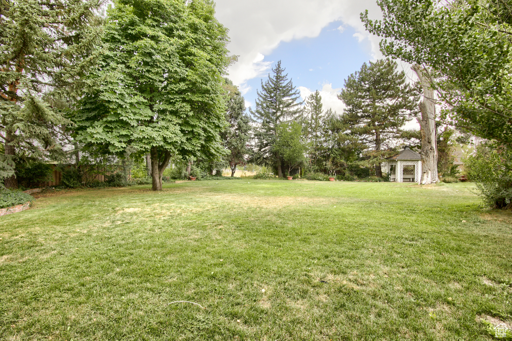WOODS - Residential