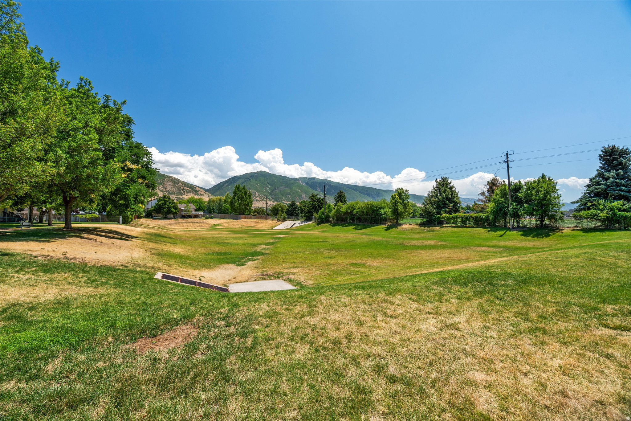 HESS FARMS - Residential