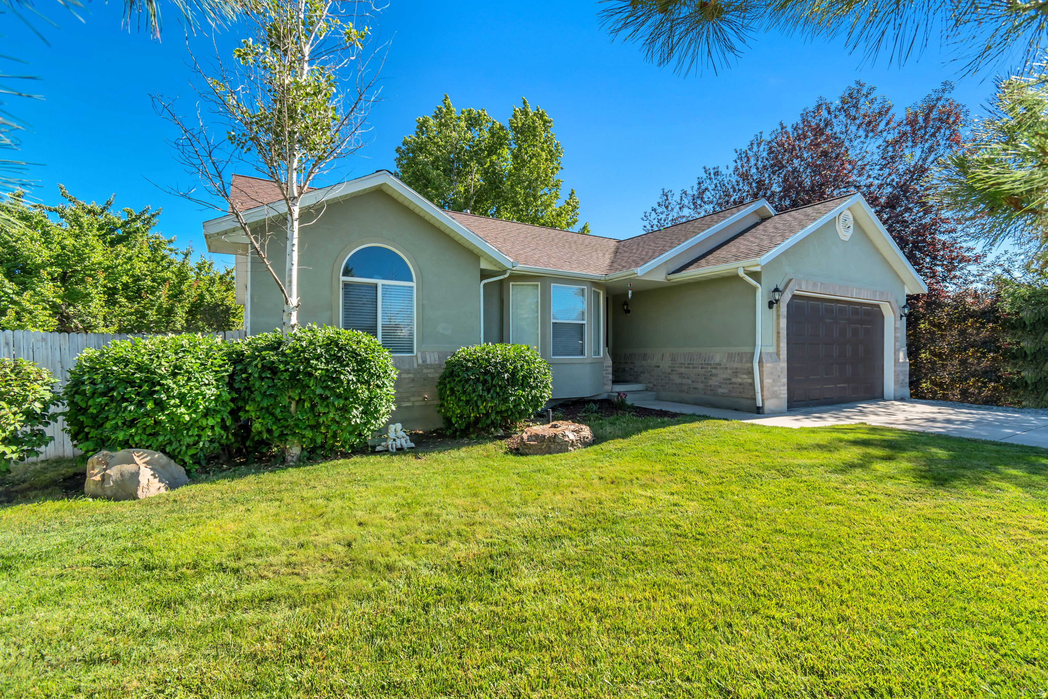 THE FOOTHILLS - Residential