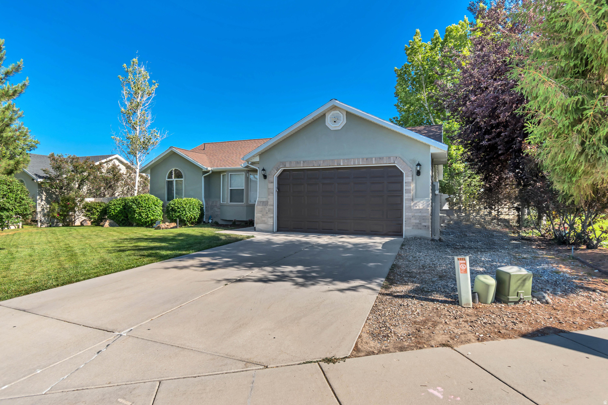 THE FOOTHILLS - Residential