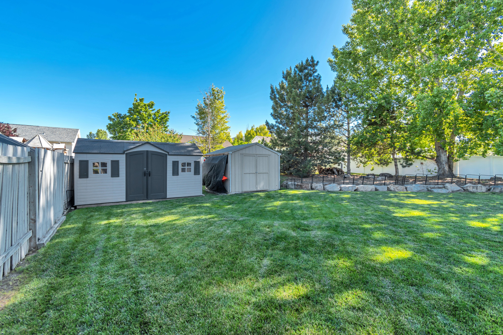THE FOOTHILLS - Residential