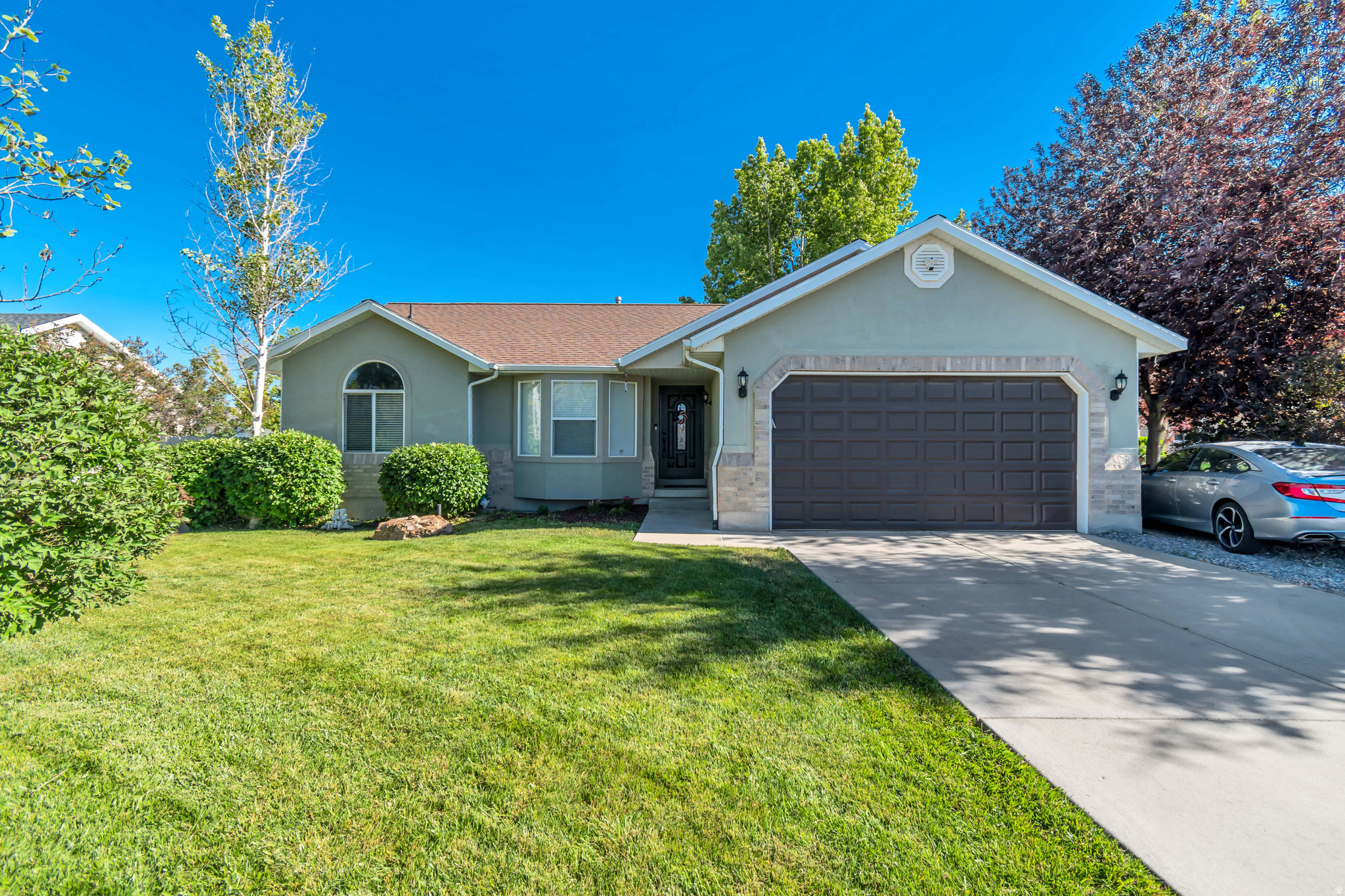 THE FOOTHILLS - Residential