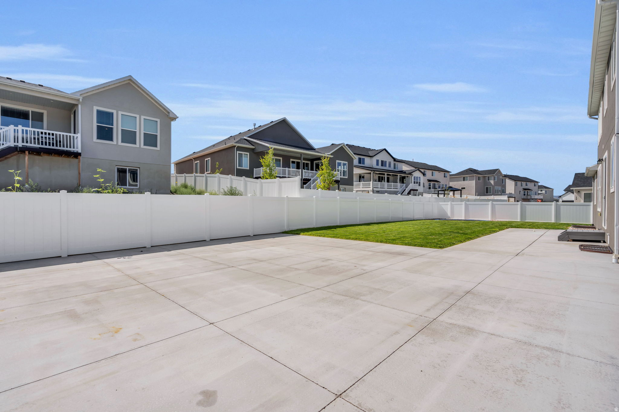 MALLARD BAY - Residential