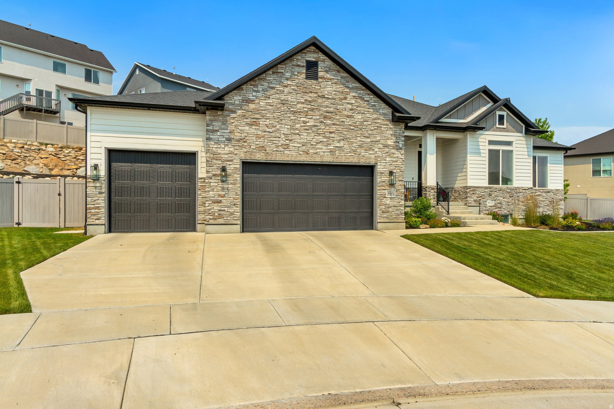 CROSSING AT TRAVERSE - Residential
