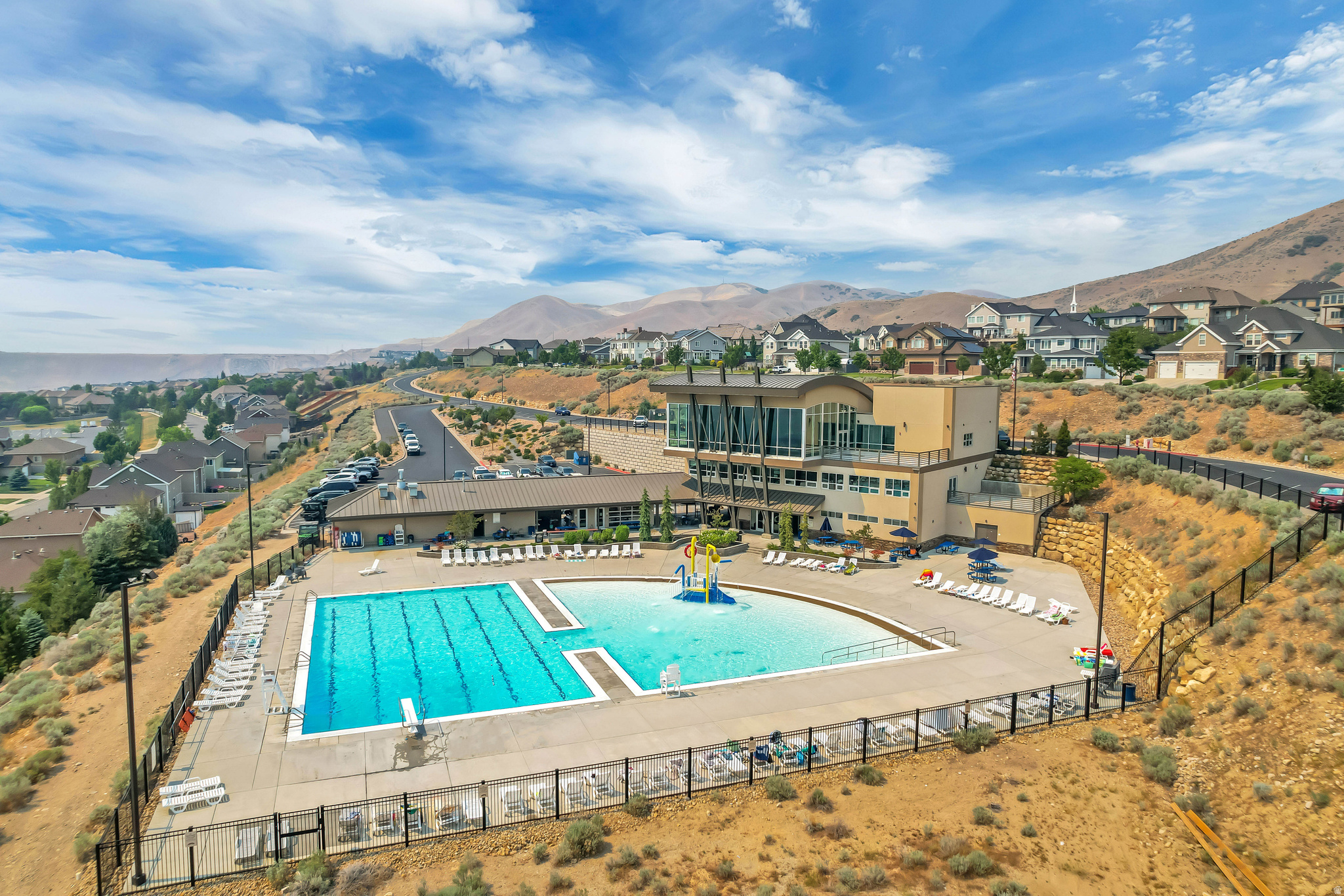 CROSSING AT TRAVERSE - Residential