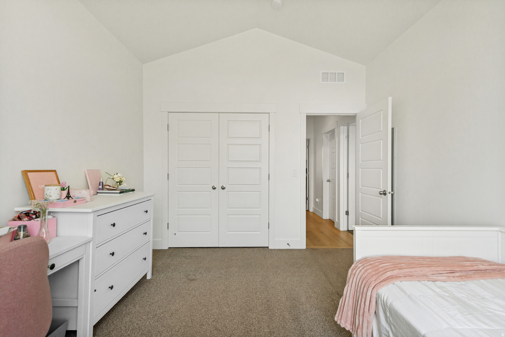 CROSSING AT TRAVERSE - Residential