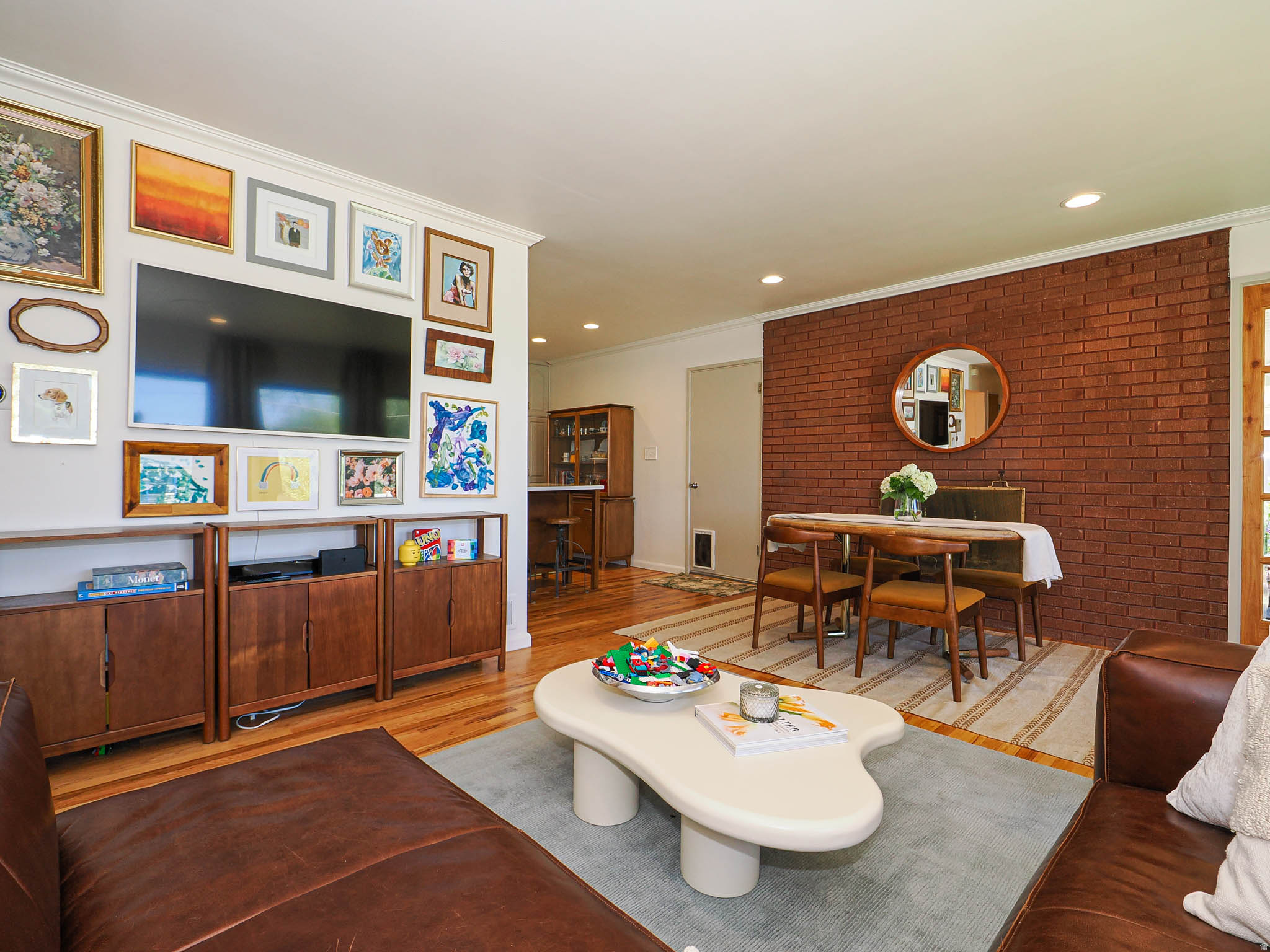BON VIEW - Residential