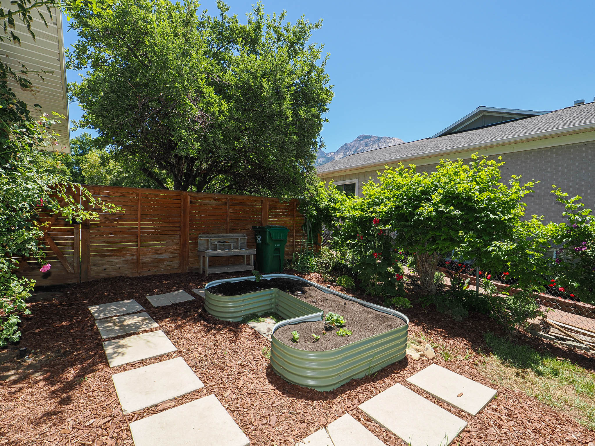 BON VIEW - Residential