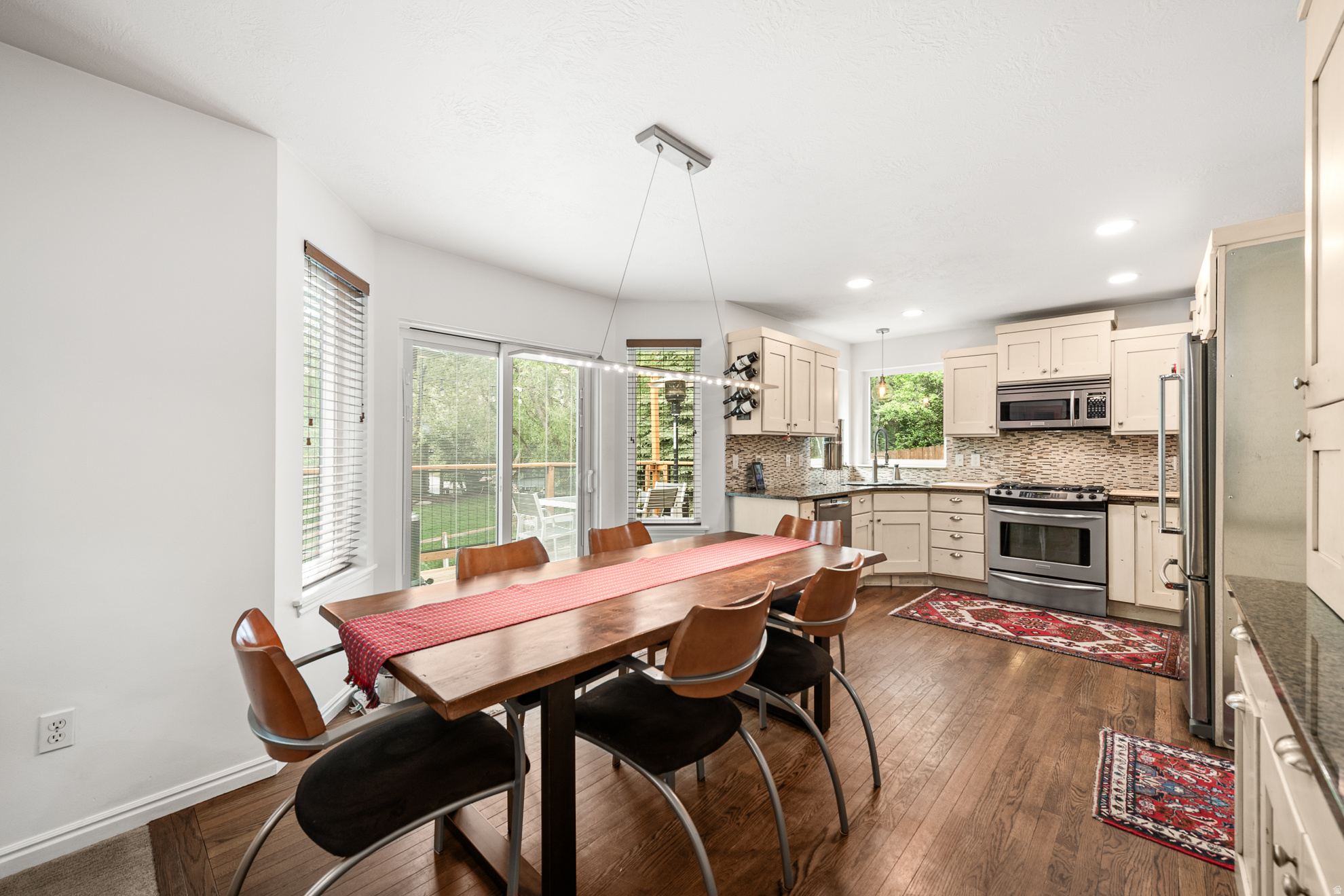 PINEBROOK SUBDIVISIO - Residential