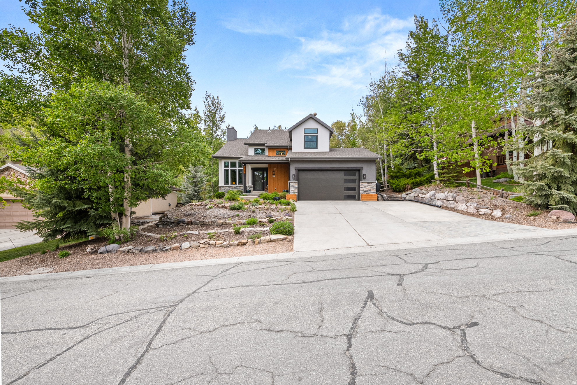 PINEBROOK SUBDIVISIO - Residential
