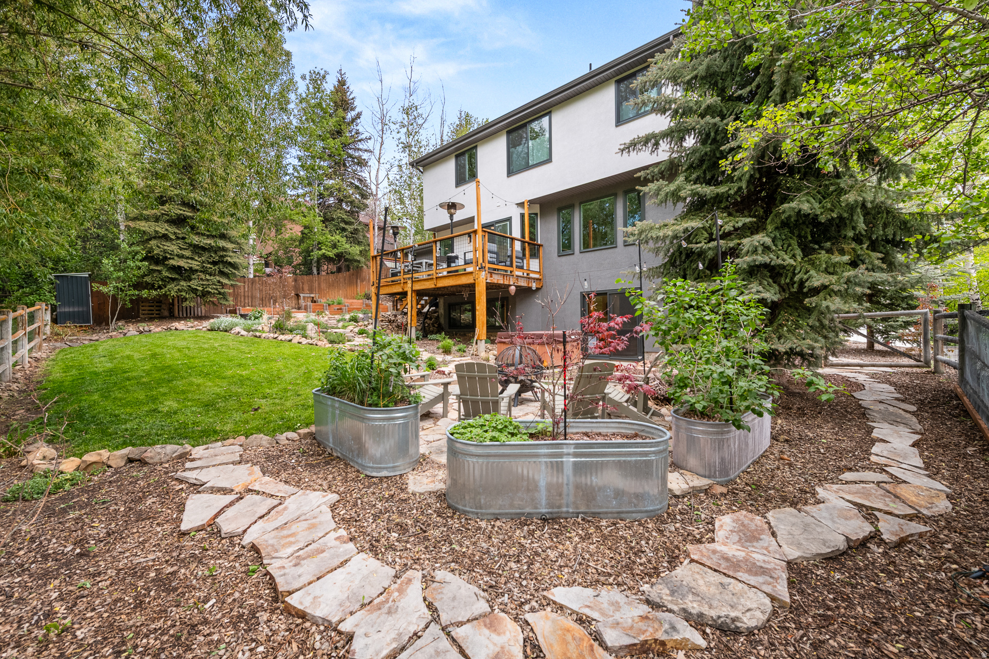 PINEBROOK SUBDIVISIO - Residential