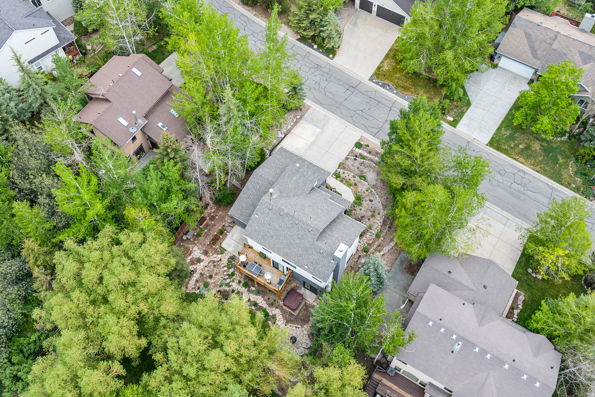 PINEBROOK SUBDIVISIO - Residential