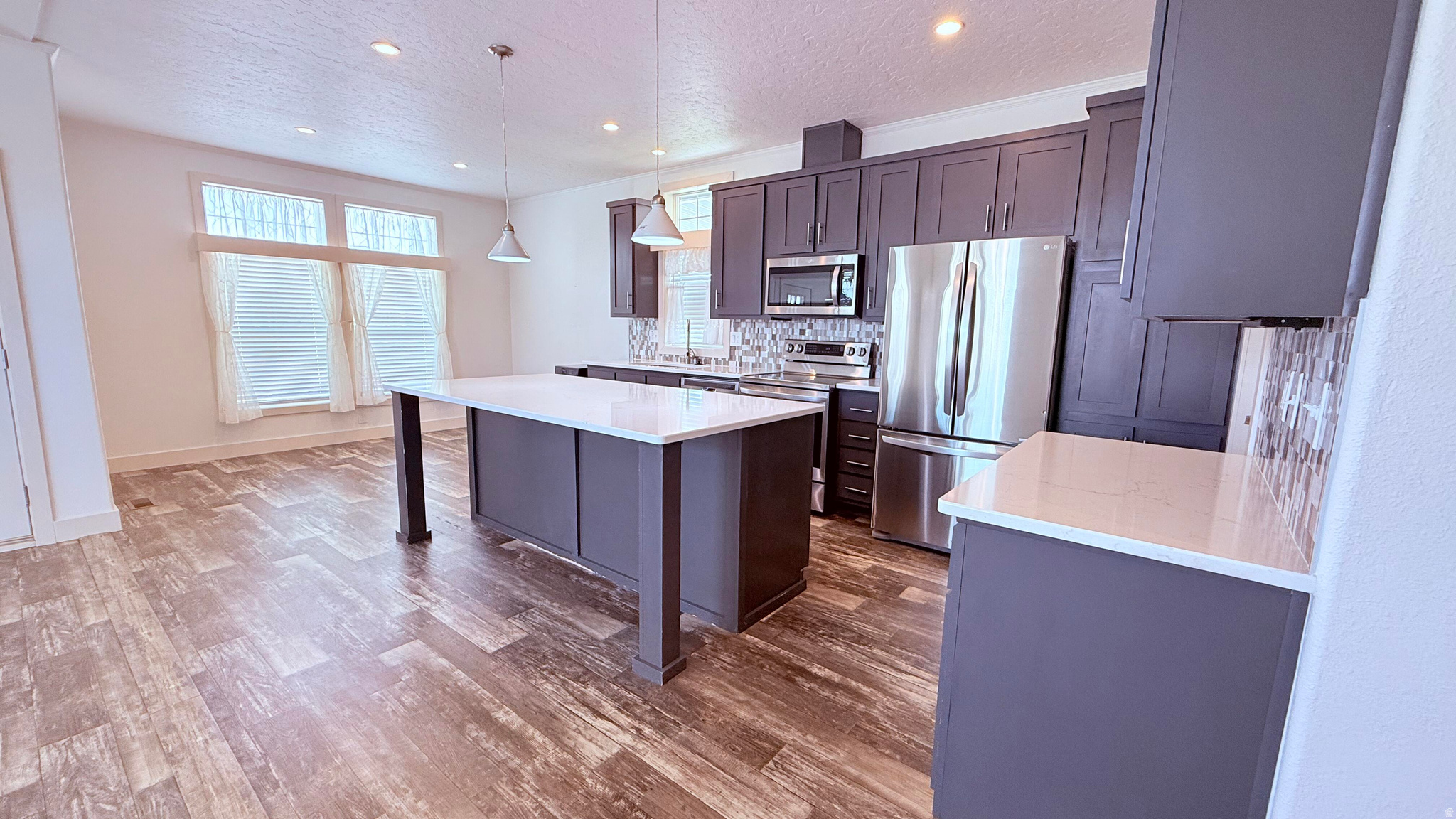 WINCHESTER ESTATES - Residential