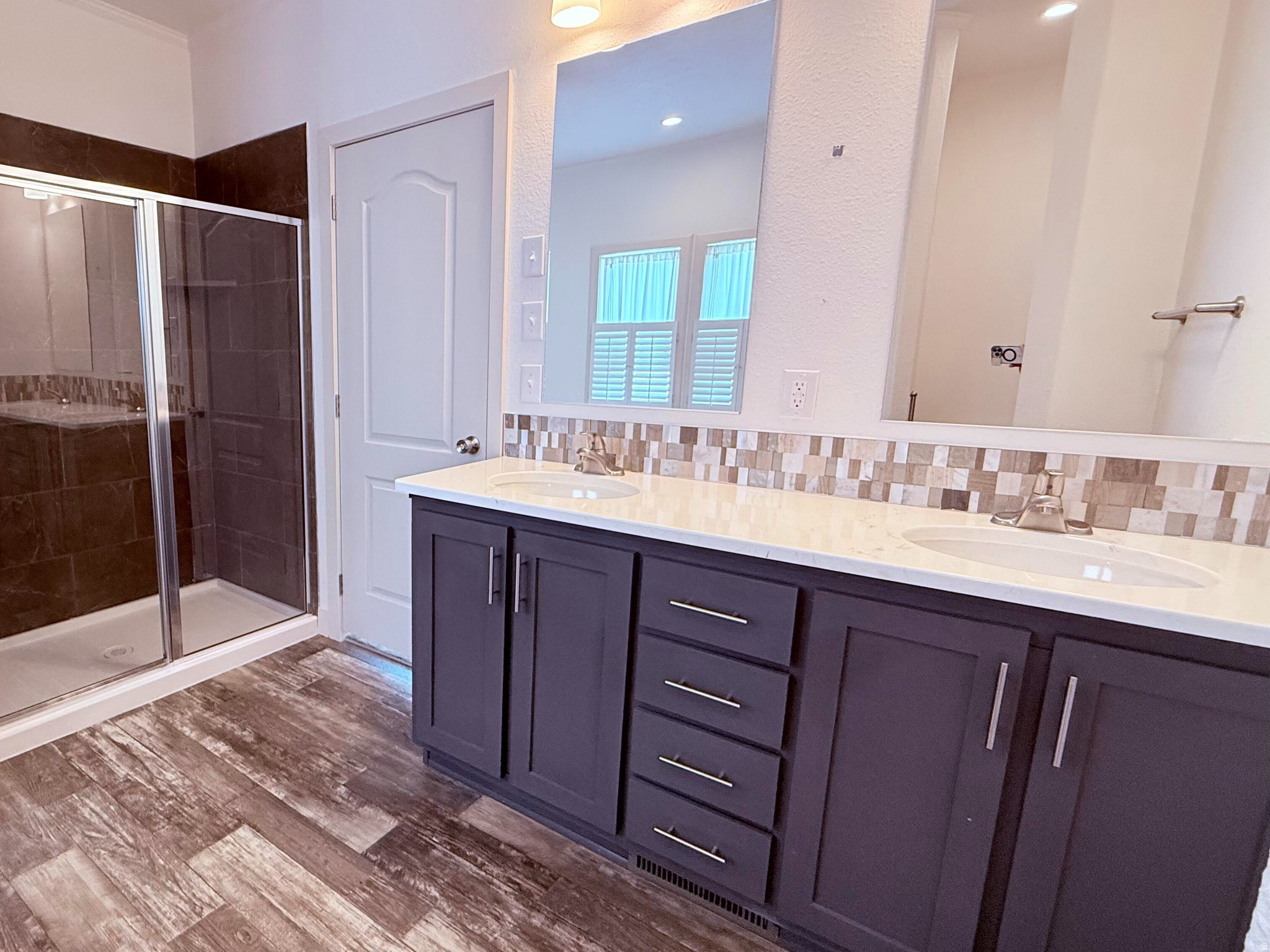 WINCHESTER ESTATES - Residential