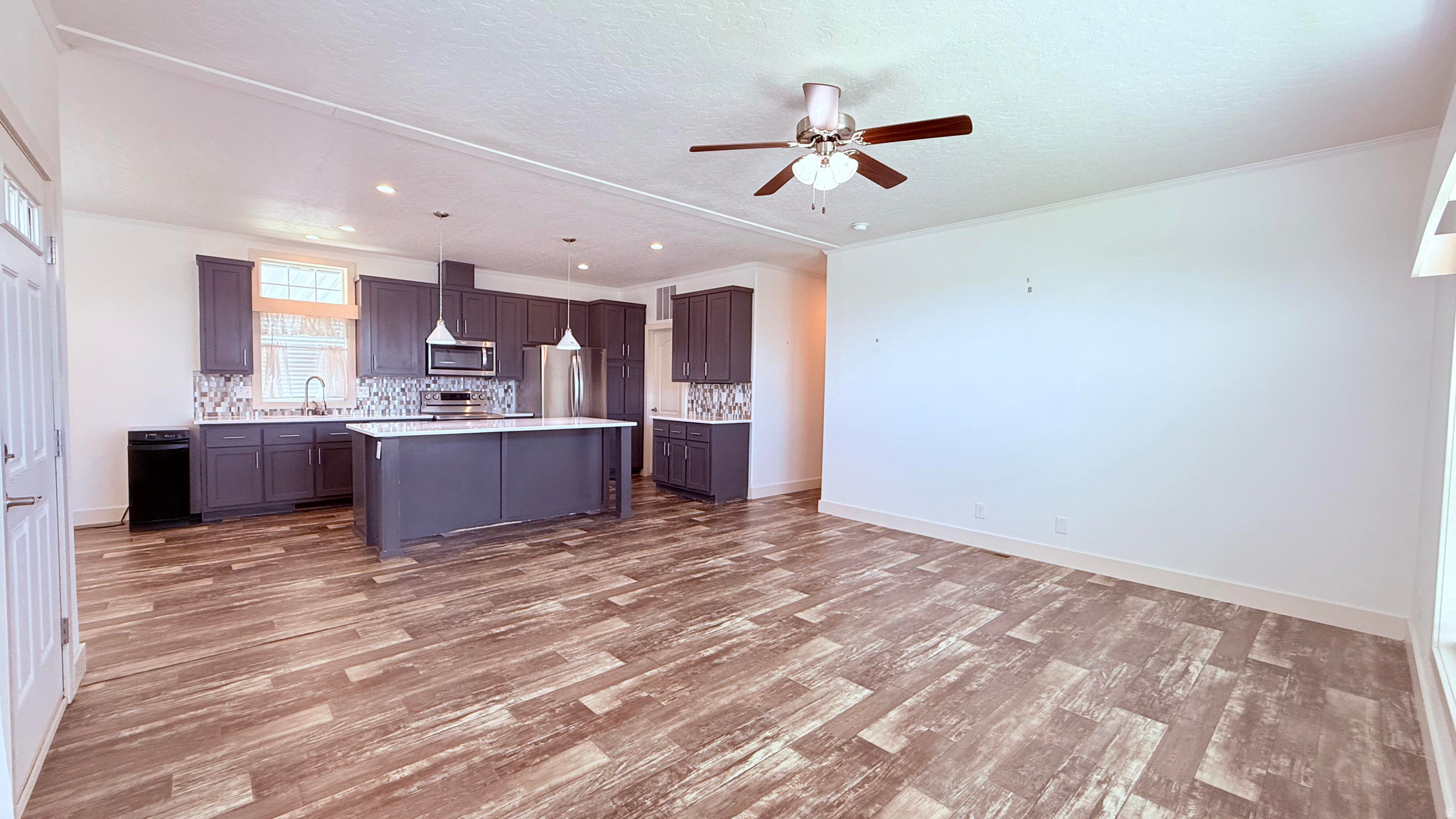 WINCHESTER ESTATES - Residential