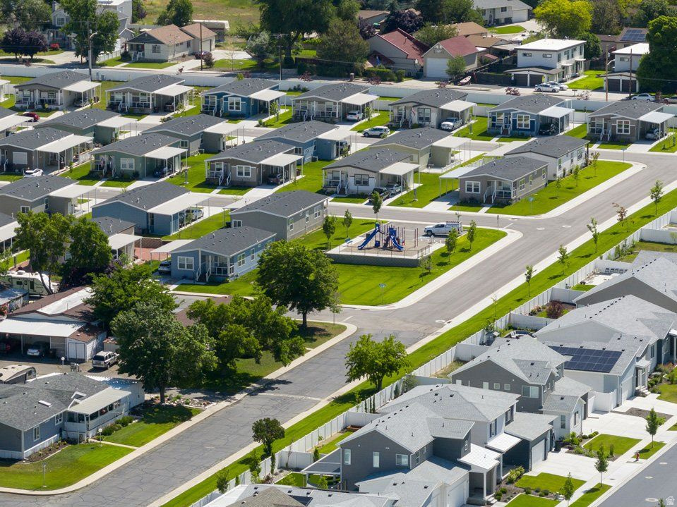 WINCHESTER ESTATES - Residential