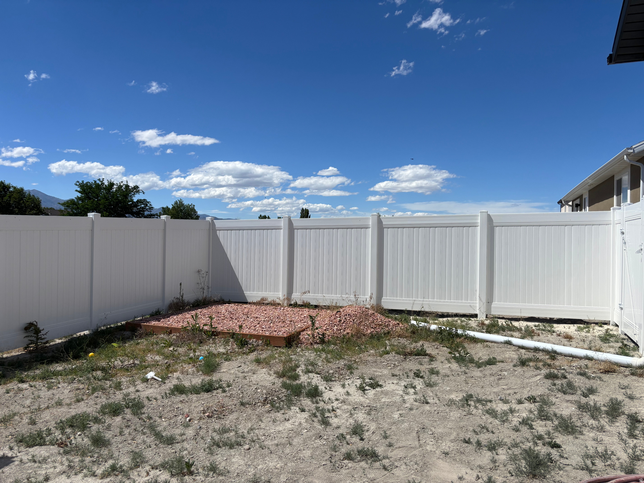 EAGLE POINT - Residential