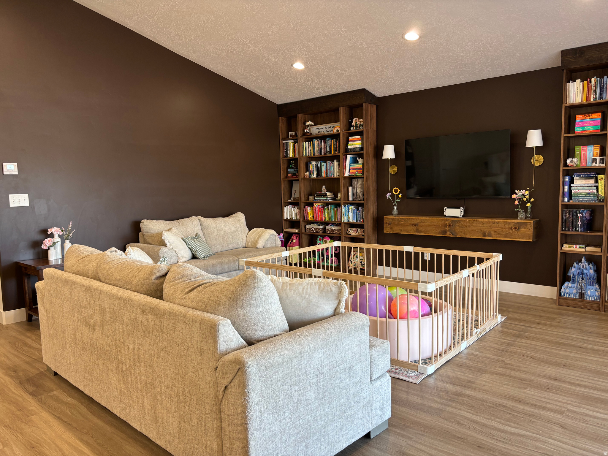 EAGLE POINT - Residential