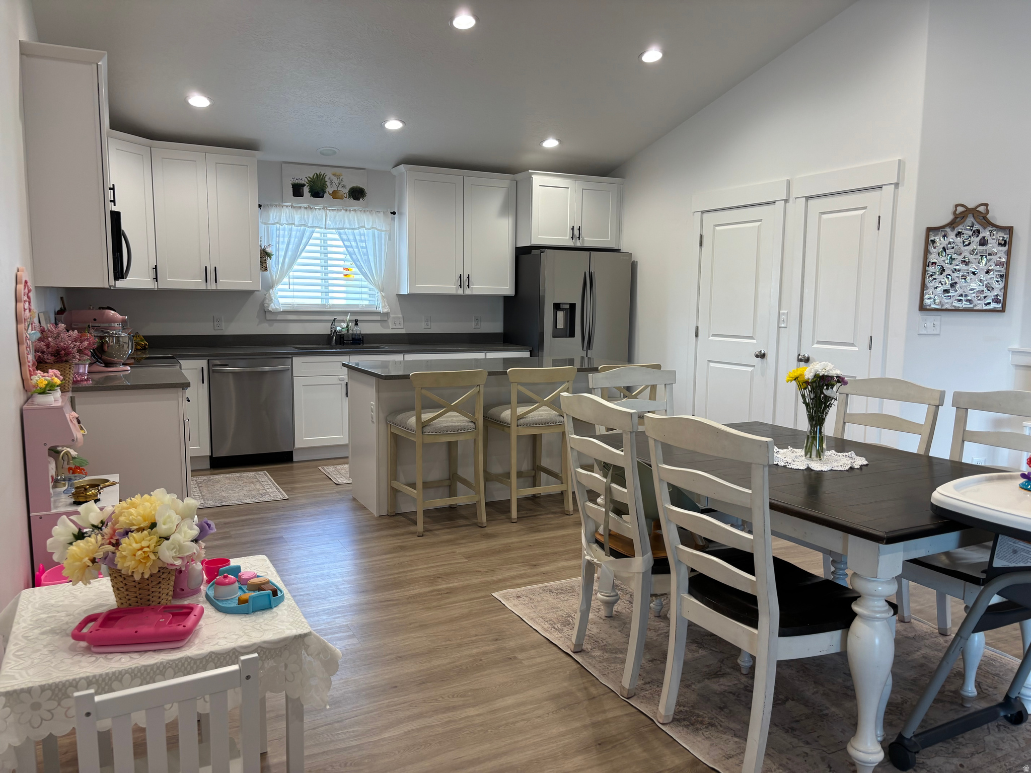 EAGLE POINT - Residential