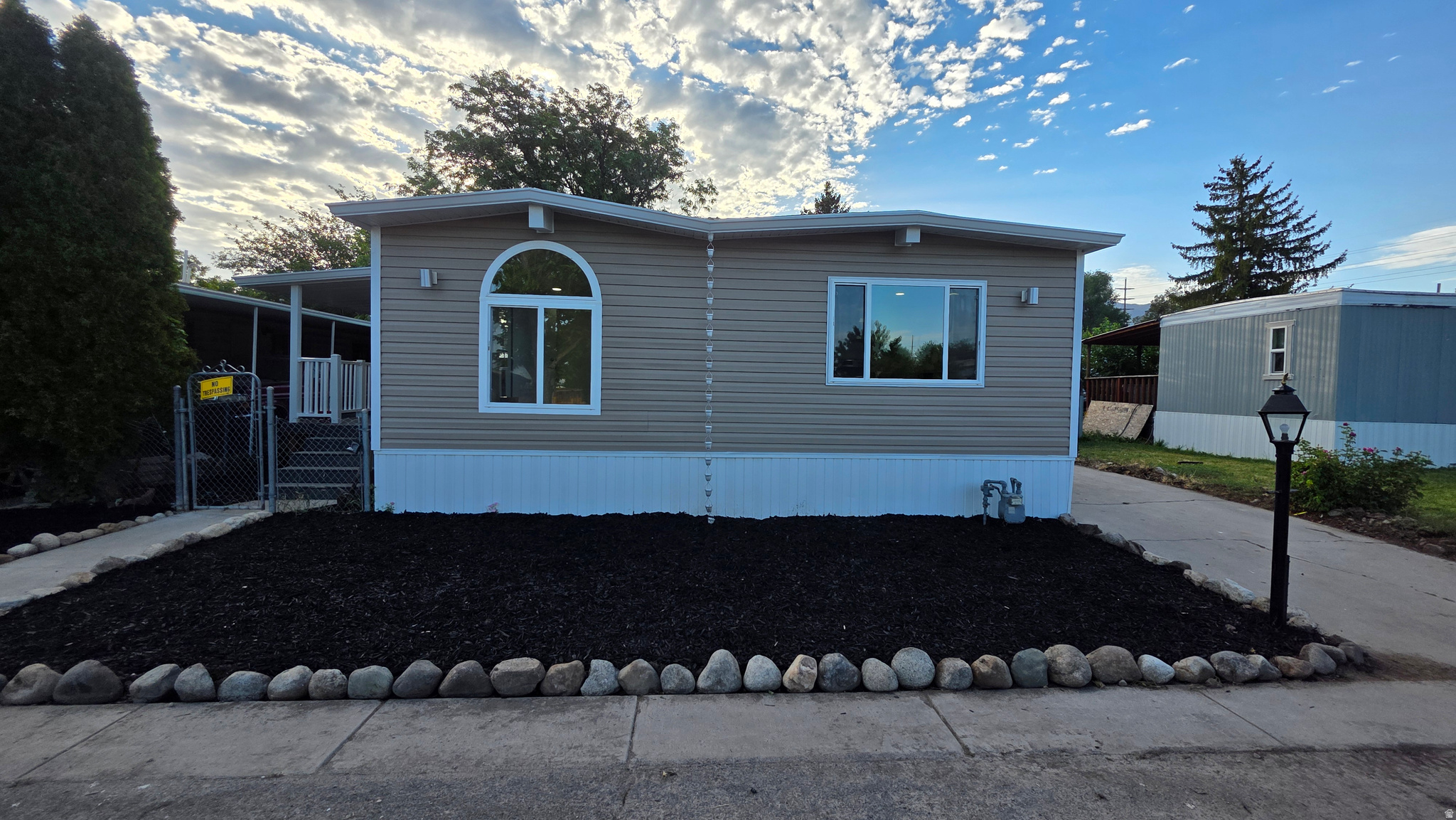 SANDEE VILLAGE - Residential